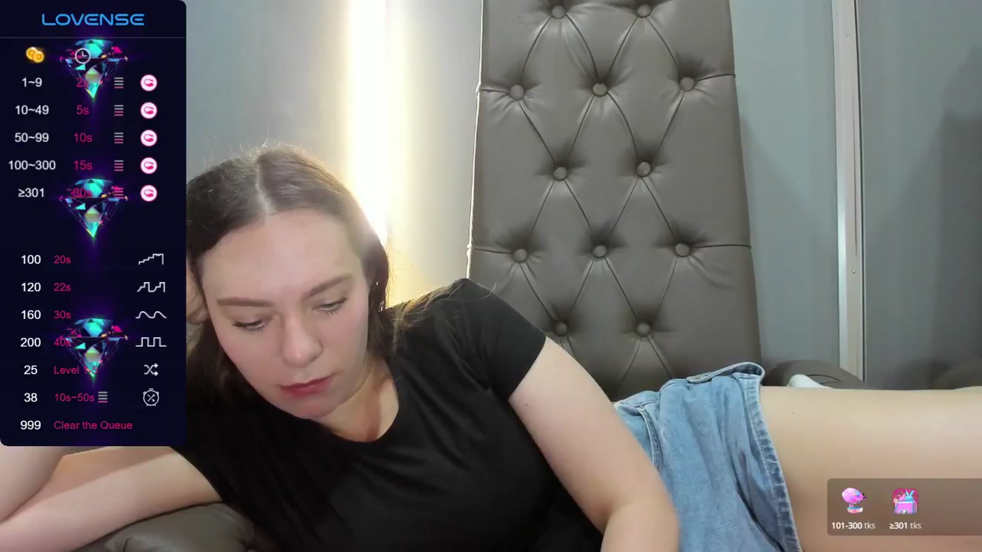 Gallery image thumbnail from Nicole_Kramm's myfreecams stream on, 07/23/2024, 09:12 image 1 of 20
