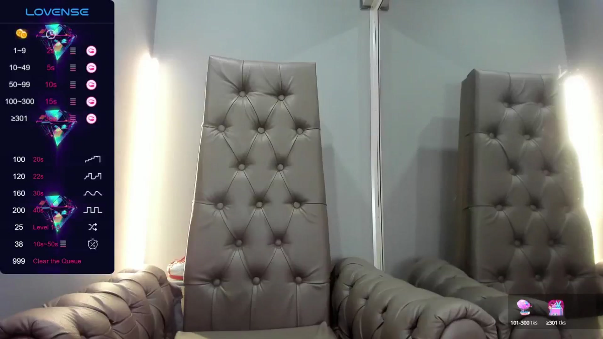 Gallery image thumbnail from Nicole_Kramm's myfreecams stream on, 07/24/2024, 08:15 image 8 of 20