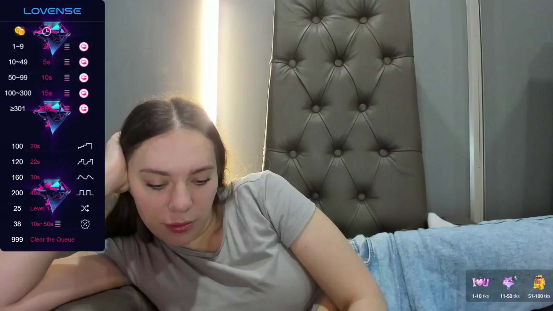 Gallery image thumbnail from Nicole_Kramm's myfreecams stream on, 07/25/2024, 08:10 image 4 of 20