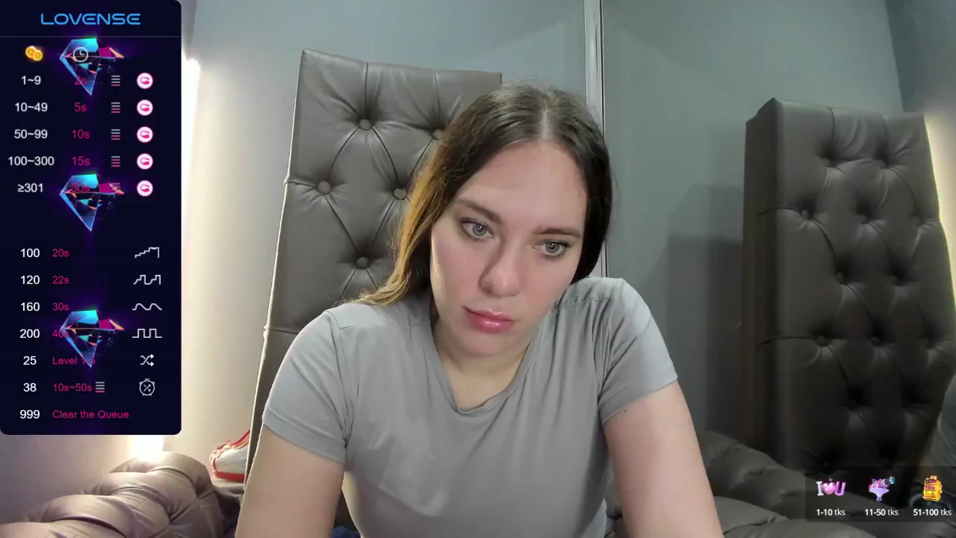 Gallery image thumbnail from Nicole_Kramm's myfreecams stream on, 07/25/2024, 08:10 image 13 of 20