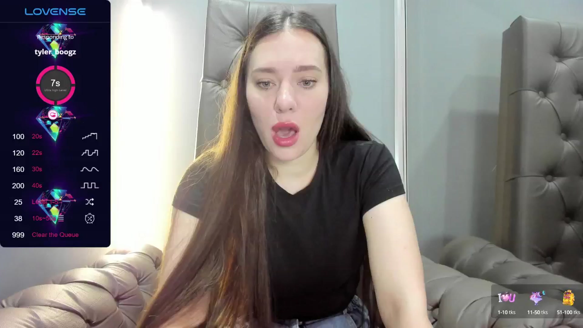 Gallery image thumbnail from Nicole_Kramm's myfreecams stream on, 07/26/2024, 08:15 image 13 of 20