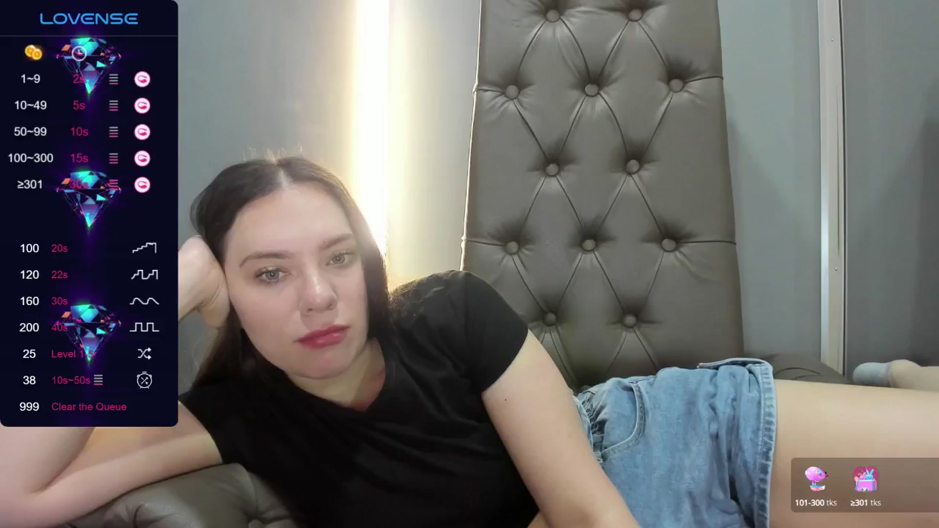 Gallery image thumbnail from Nicole_Kramm's myfreecams stream on, 07/26/2024, 09:01 image 16 of 20