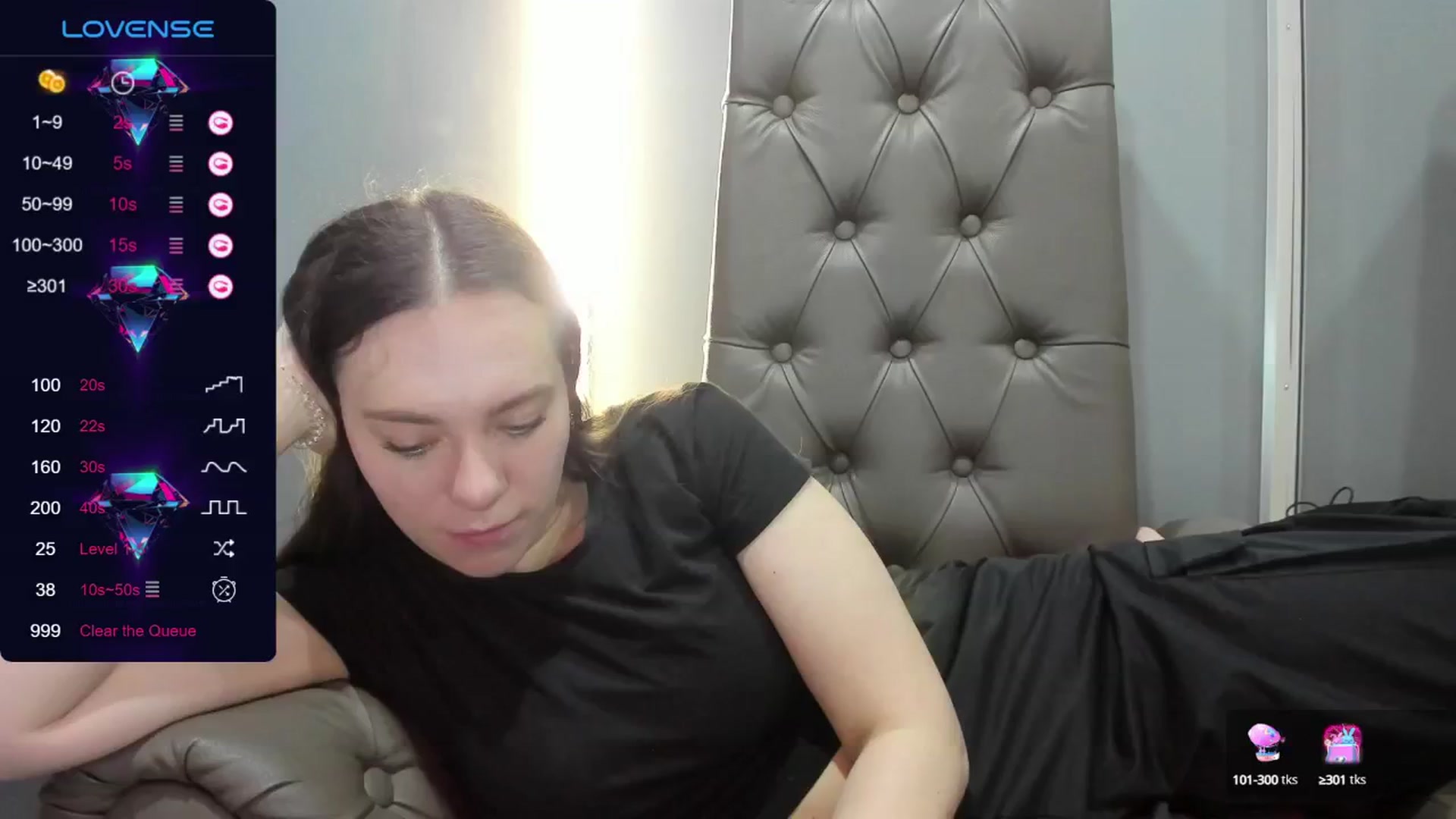 Gallery image thumbnail from Nicole_Kramm's myfreecams stream on, 07/28/2024, 08:43 image 1 of 20