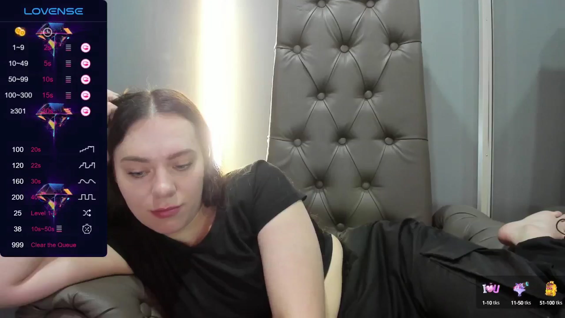 Gallery image thumbnail from Nicole_Kramm's myfreecams stream on, 07/28/2024, 09:16 image 15 of 20