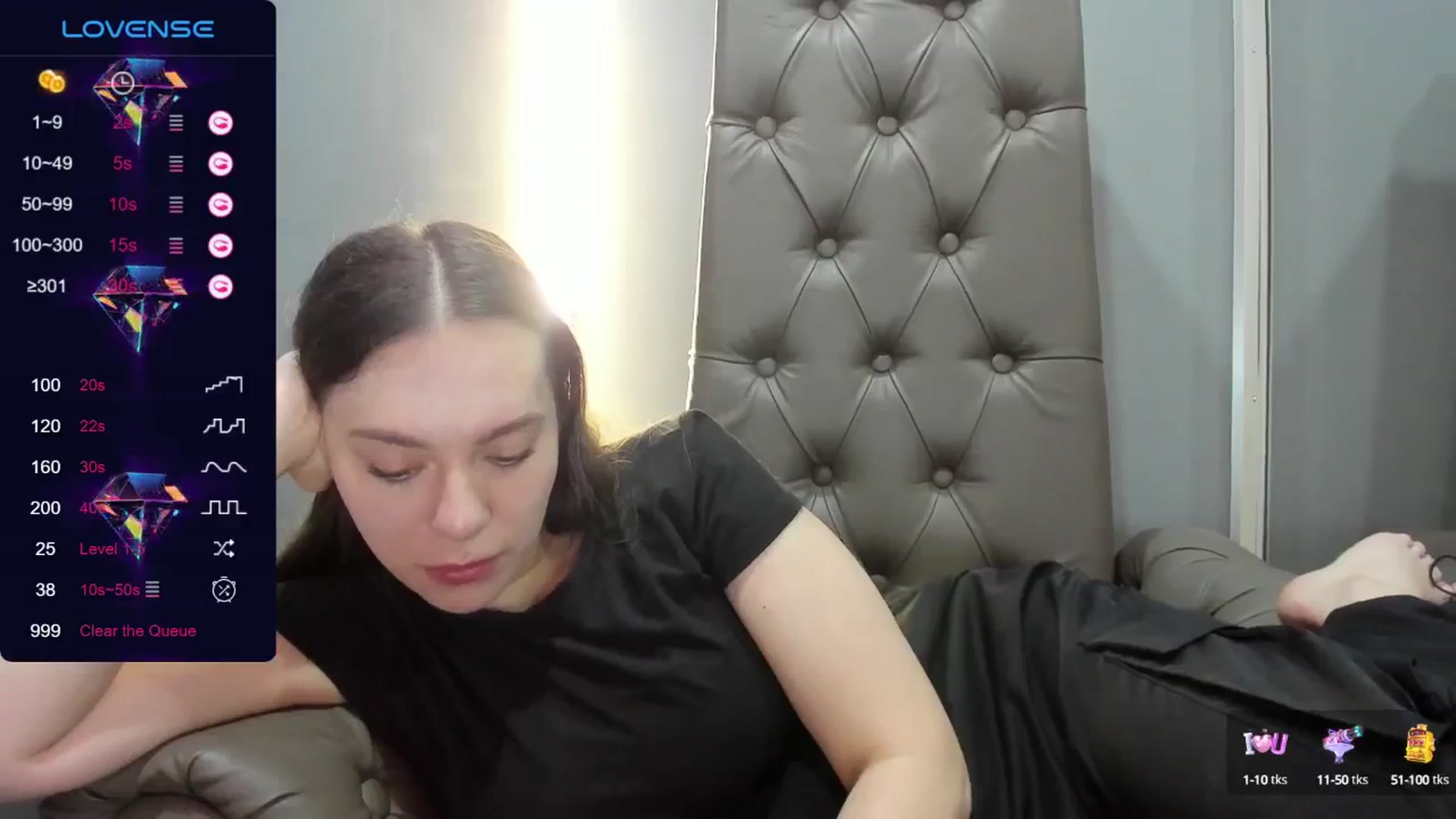 Gallery image thumbnail from Nicole_Kramm's myfreecams stream on, 07/28/2024, 09:16 image 14 of 20