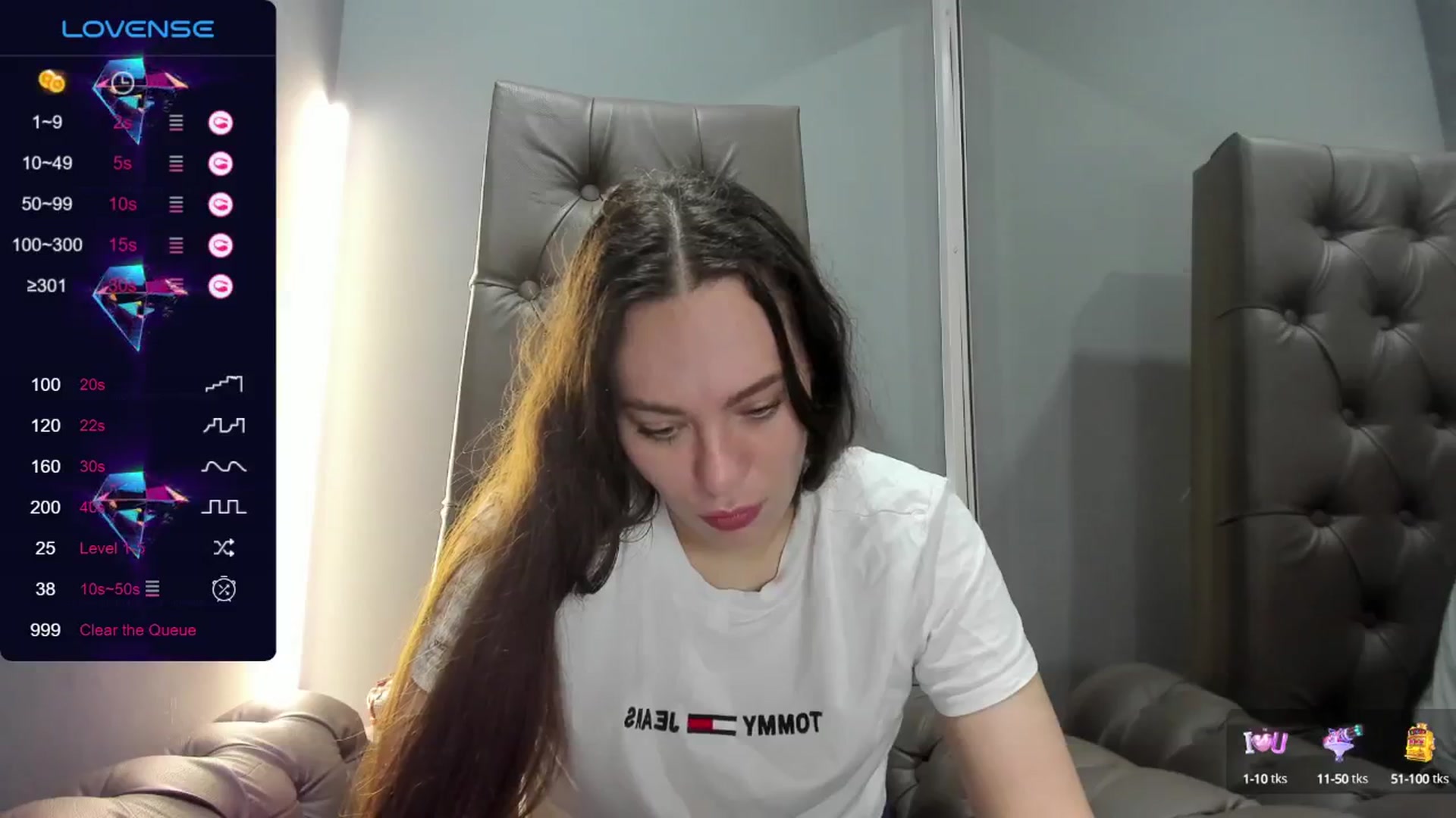 Gallery image thumbnail from Nicole_Kramm's myfreecams stream on, 07/29/2024, 08:09 image 13 of 20