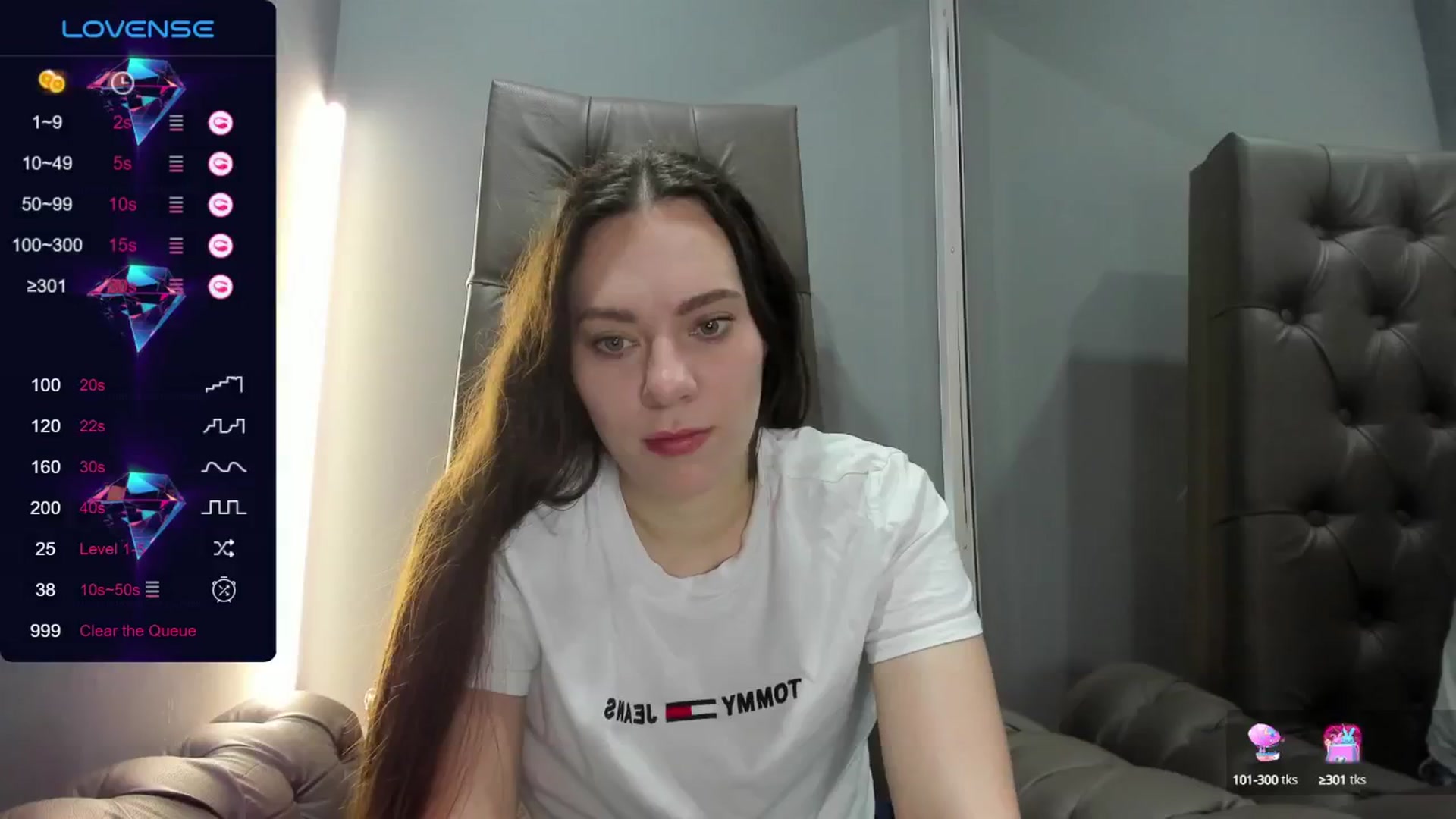Gallery image thumbnail from Nicole_Kramm's myfreecams stream on, 07/29/2024, 08:09 image 7 of 20