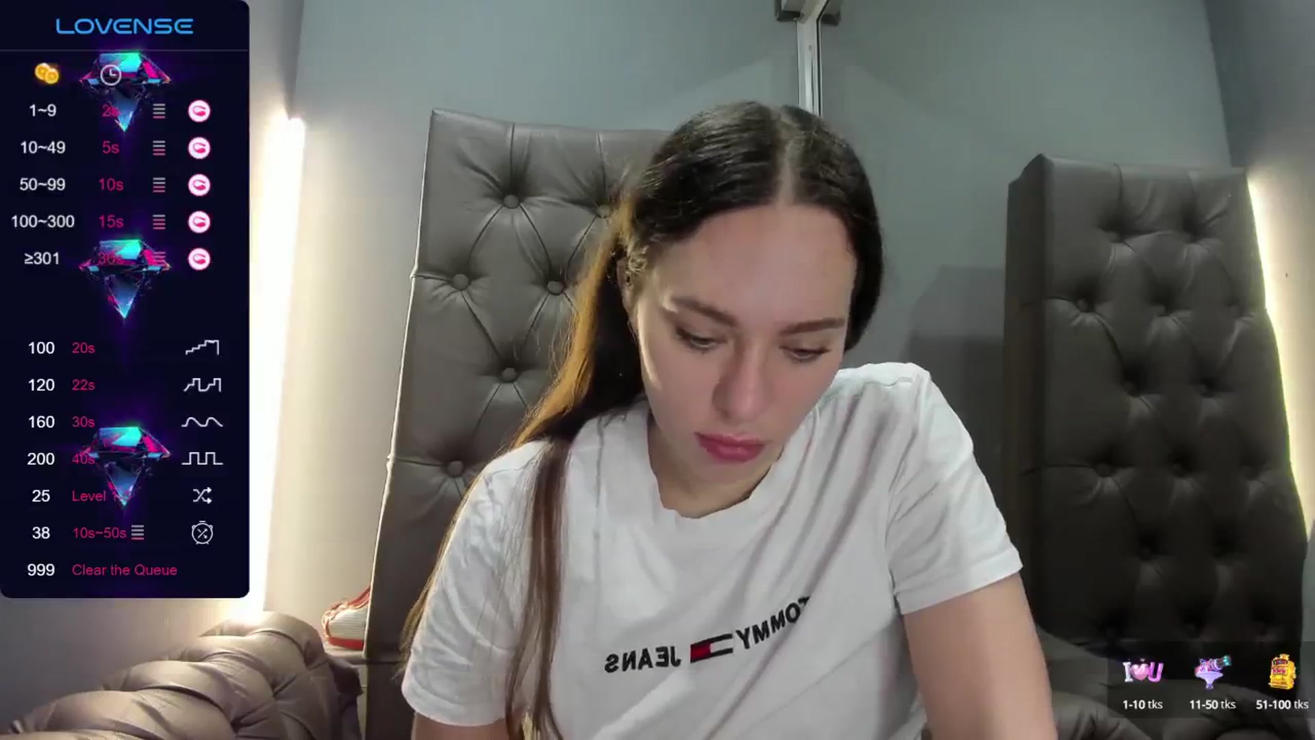Gallery image thumbnail from Nicole_Kramm's myfreecams stream on, 07/29/2024, 08:09 image 15 of 20