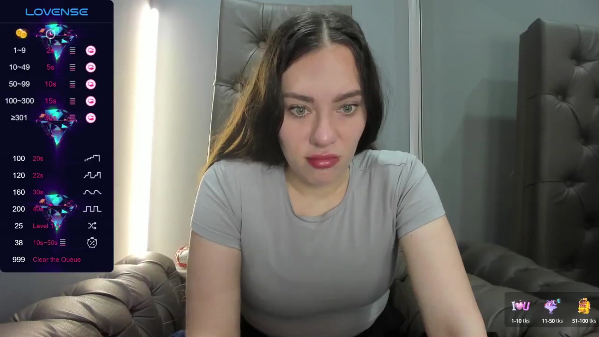 Gallery image thumbnail from Nicole_Kramm's myfreecams stream on, 08/04/2024, 09:20 image 15 of 20