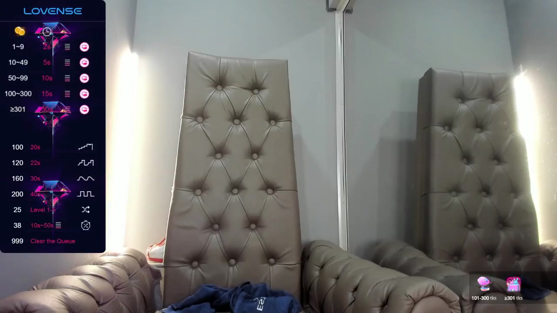 Gallery image thumbnail from Nicole_Kramm's myfreecams stream on, 08/05/2024, 08:35 image 2 of 20