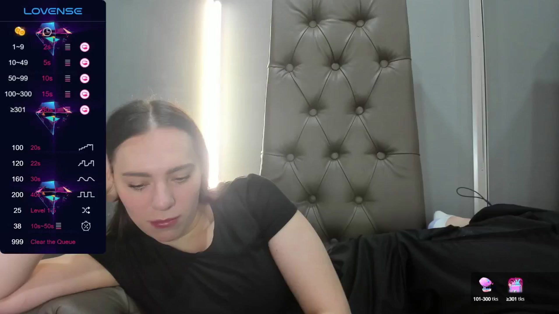Gallery image thumbnail from Nicole_Kramm's myfreecams stream on, 08/06/2024, 07:36 image 6 of 20