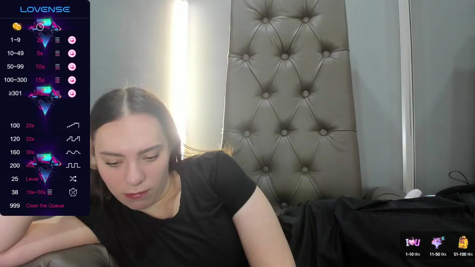 Gallery image thumbnail from Nicole_Kramm's myfreecams stream on, 08/06/2024, 07:36 image 9 of 20