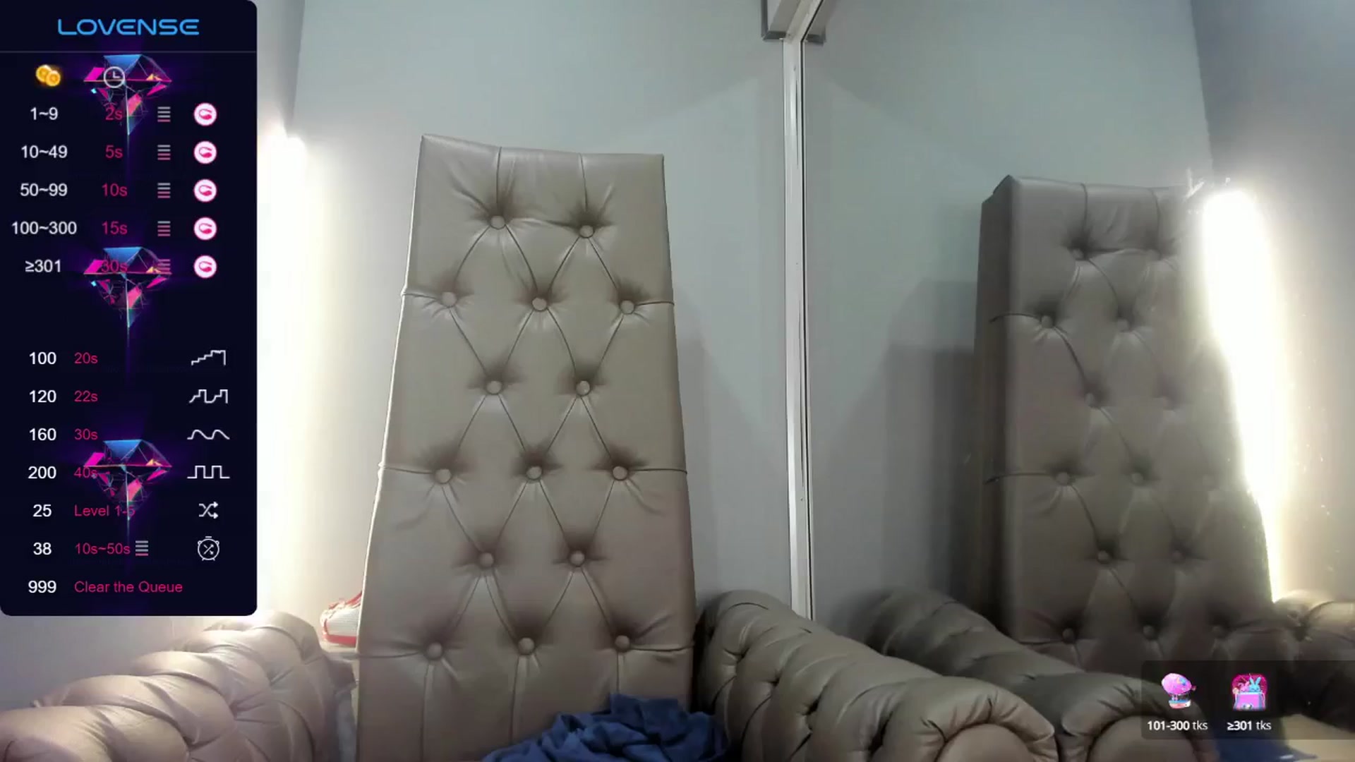 Gallery image thumbnail from Nicole_Kramm's myfreecams stream on, 08/06/2024, 07:36 image 5 of 20