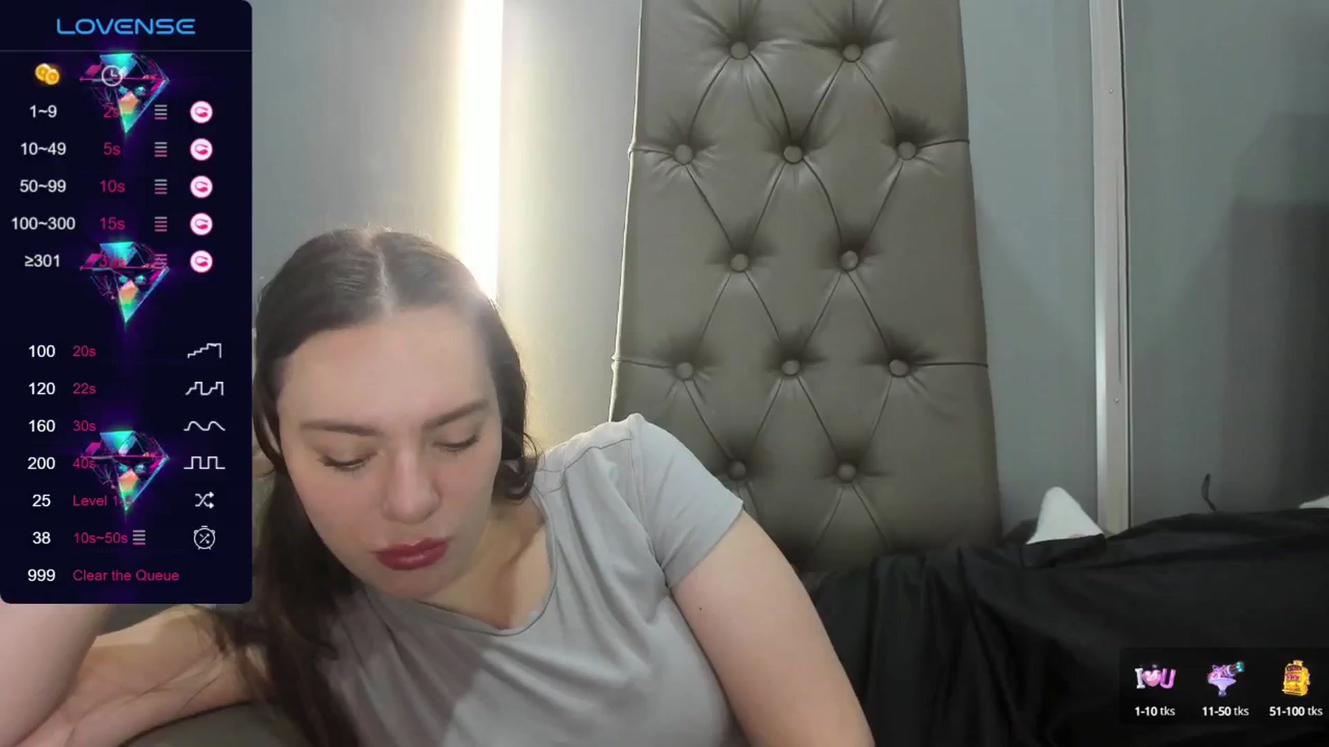 Gallery image thumbnail from Nicole_Kramm's myfreecams stream on, 08/08/2024, 11:14 image 3 of 20