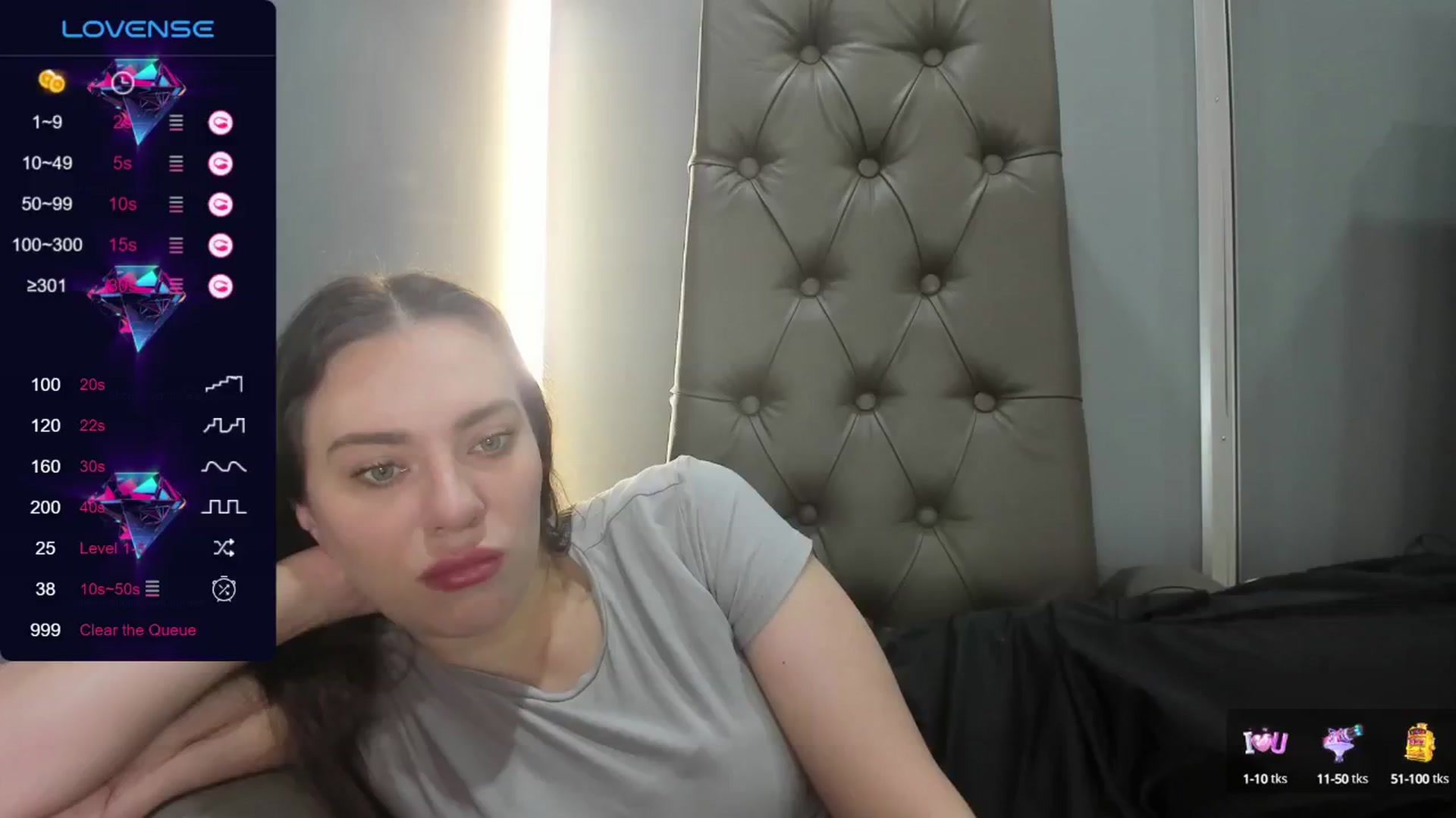 Gallery image thumbnail from Nicole_Kramm's myfreecams stream on, 08/08/2024, 11:14 image 7 of 20