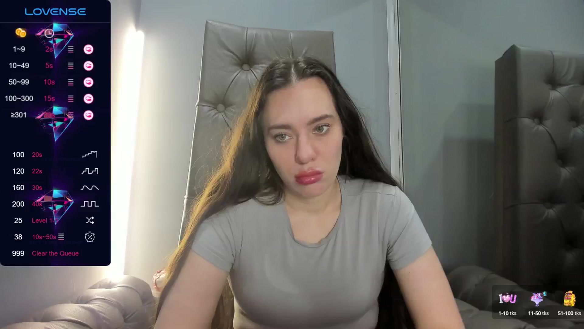 Gallery image thumbnail from Nicole_Kramm's myfreecams stream on, 08/08/2024, 11:14 image 10 of 20