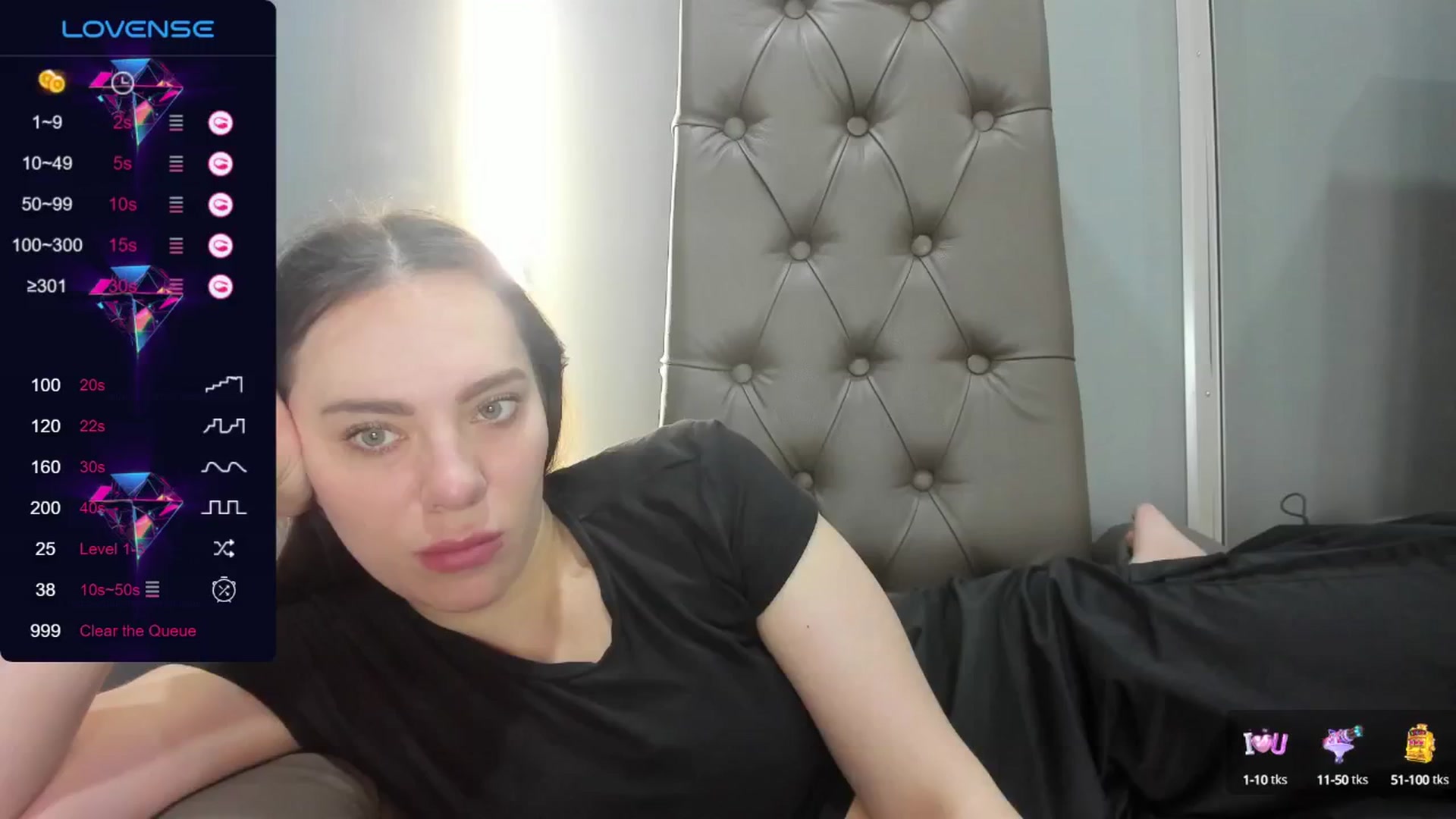 Gallery image thumbnail from Nicole_Kramm's myfreecams stream on, 08/12/2024, 08:44 image 17 of 20