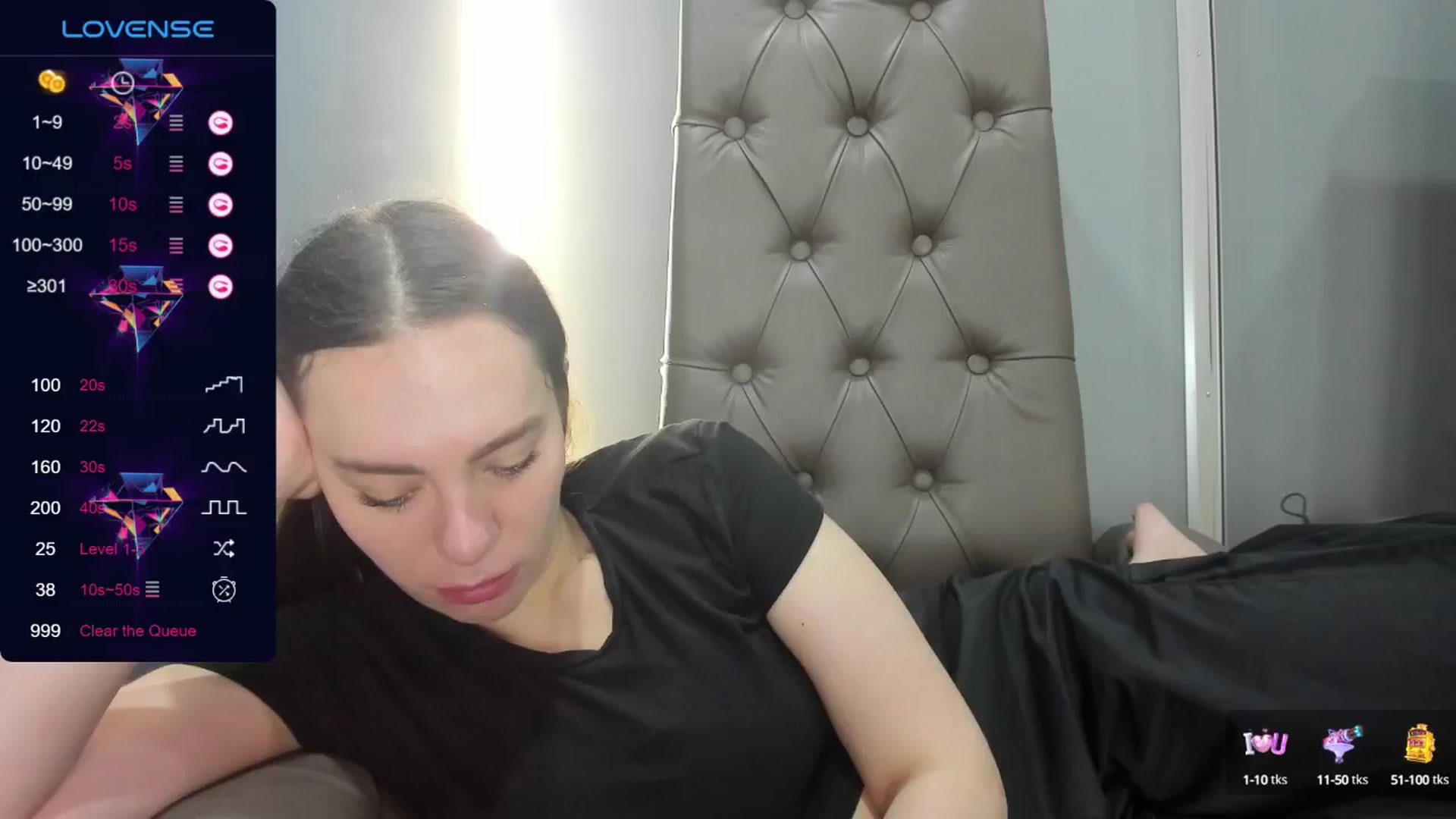 Gallery image thumbnail from Nicole_Kramm's myfreecams stream on, 08/12/2024, 08:44 image 15 of 20