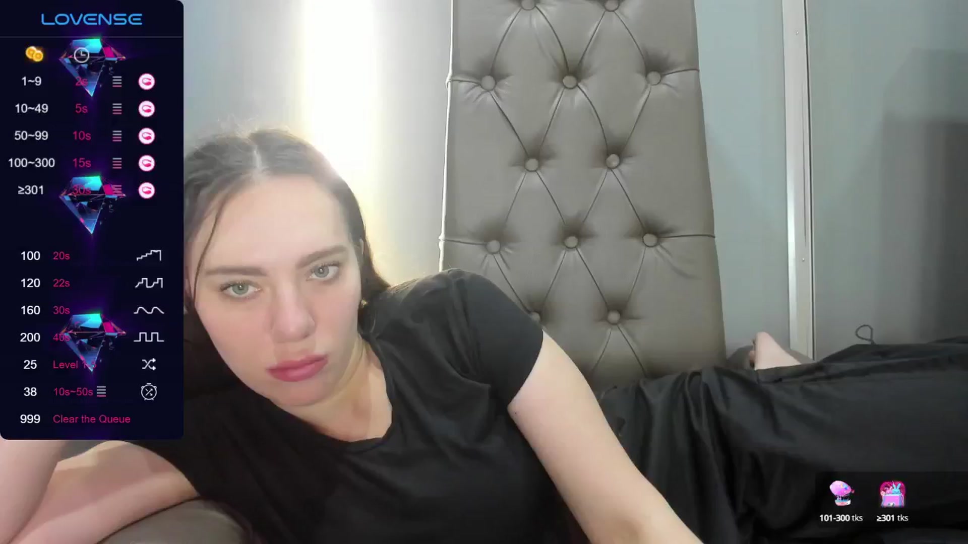 Gallery image thumbnail from Nicole_Kramm's myfreecams stream on, 08/12/2024, 08:44 image 11 of 20