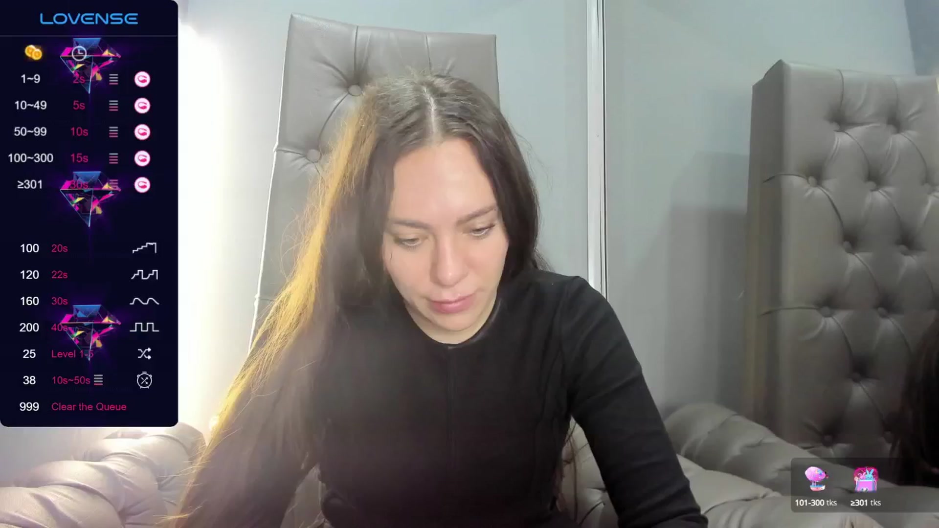 Gallery image thumbnail from Nicole_Kramm's myfreecams stream on, 08/13/2024, 09:37 image 8 of 20