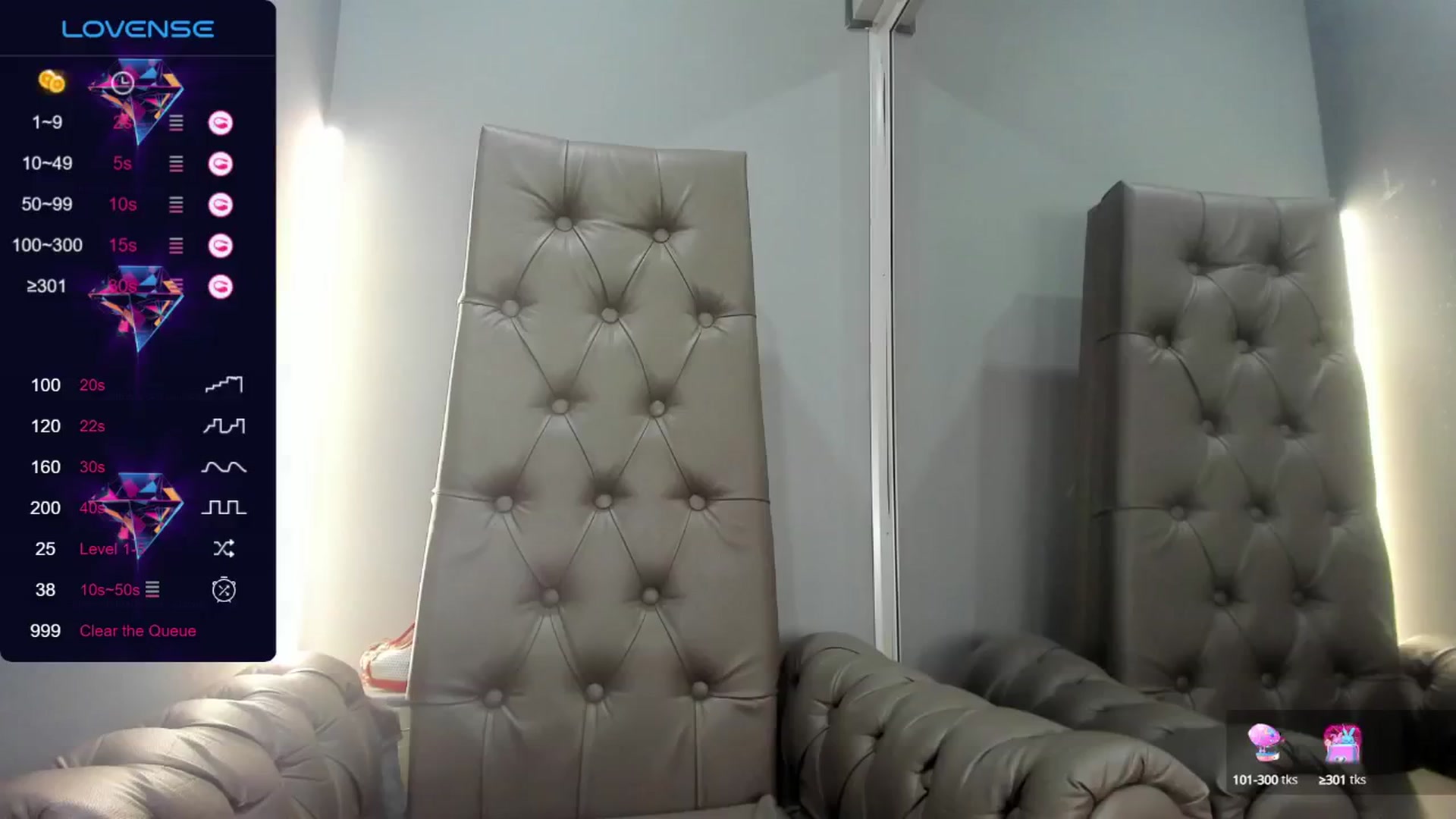 Gallery image thumbnail from Nicole_Kramm's myfreecams stream on, 08/14/2024, 07:31 image 2 of 20