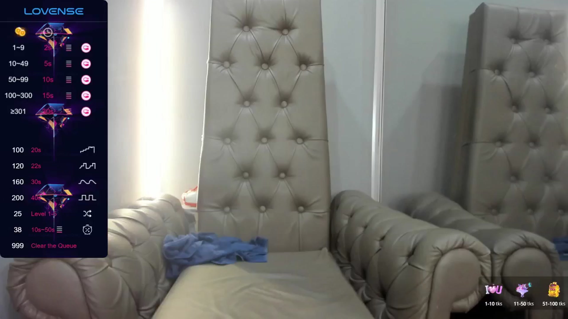 Gallery image thumbnail from Nicole_Kramm's myfreecams stream on, 08/22/2024, 09:35 image 20 of 20