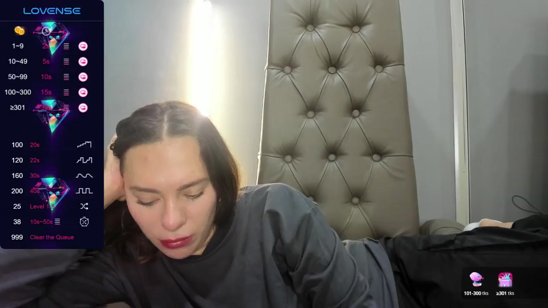 Gallery image thumbnail from Nicole_Kramm's myfreecams stream on, 09/01/2024, 12:16 image 6 of 20