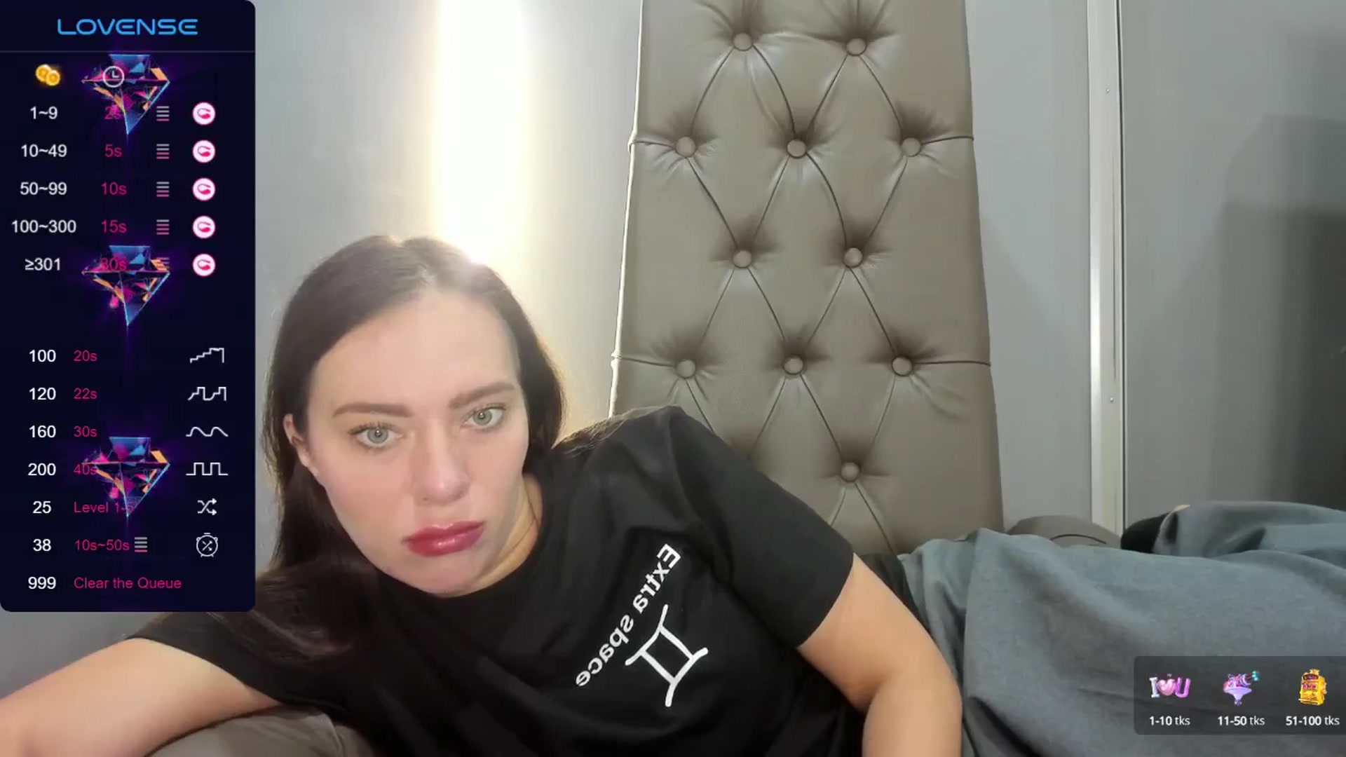 Gallery image thumbnail from Nicole_Kramm's myfreecams stream on, 09/02/2024, 08:40 image 19 of 20