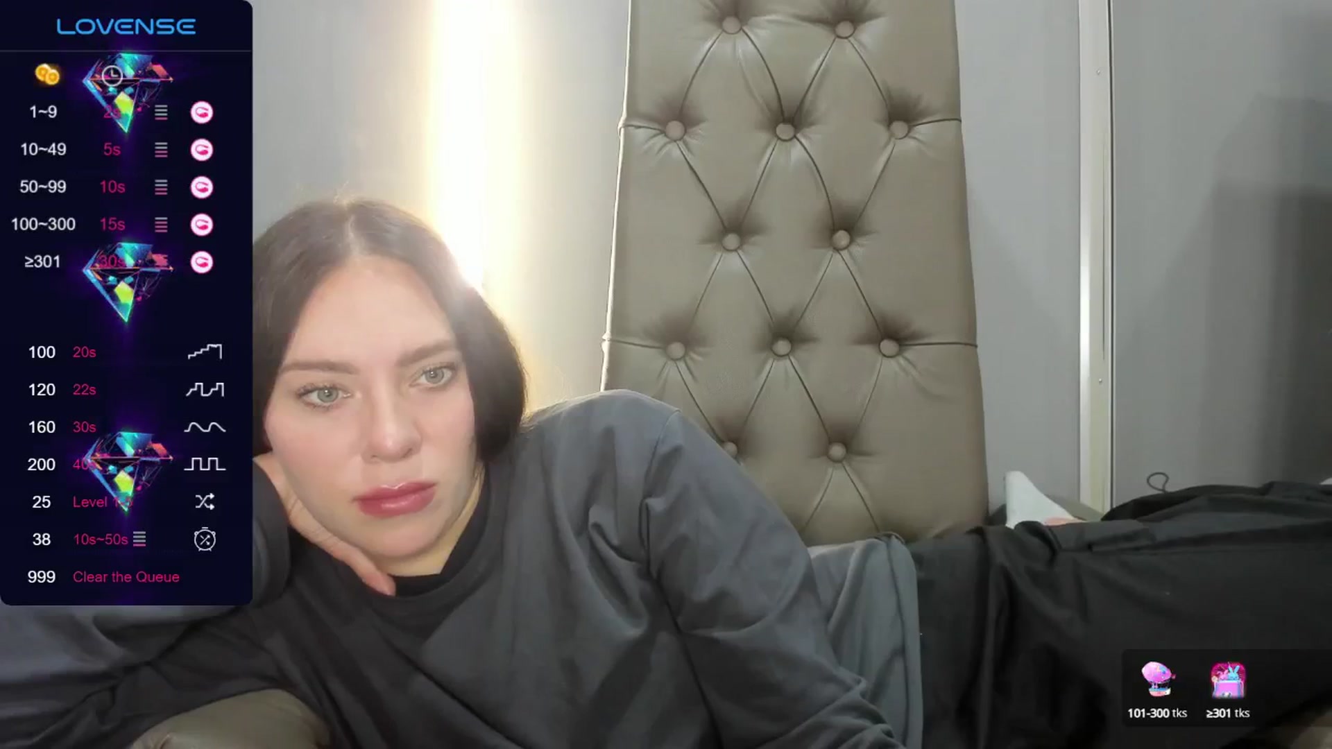 Gallery image thumbnail from Nicole_Kramm's myfreecams stream on, 09/03/2024, 08:25 image 11 of 20