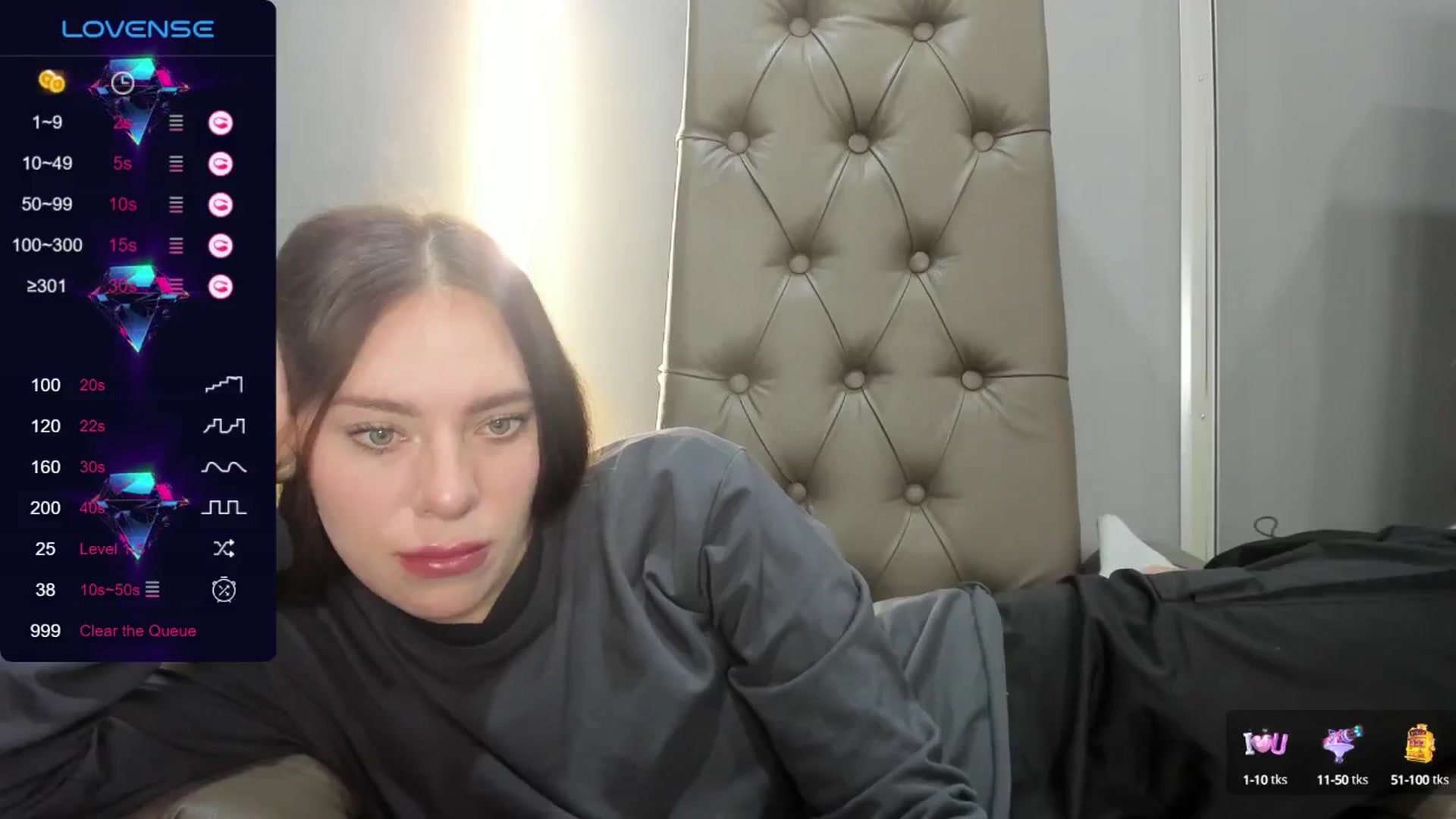 Gallery image thumbnail from Nicole_Kramm's myfreecams stream on, 09/03/2024, 08:25 image 8 of 20
