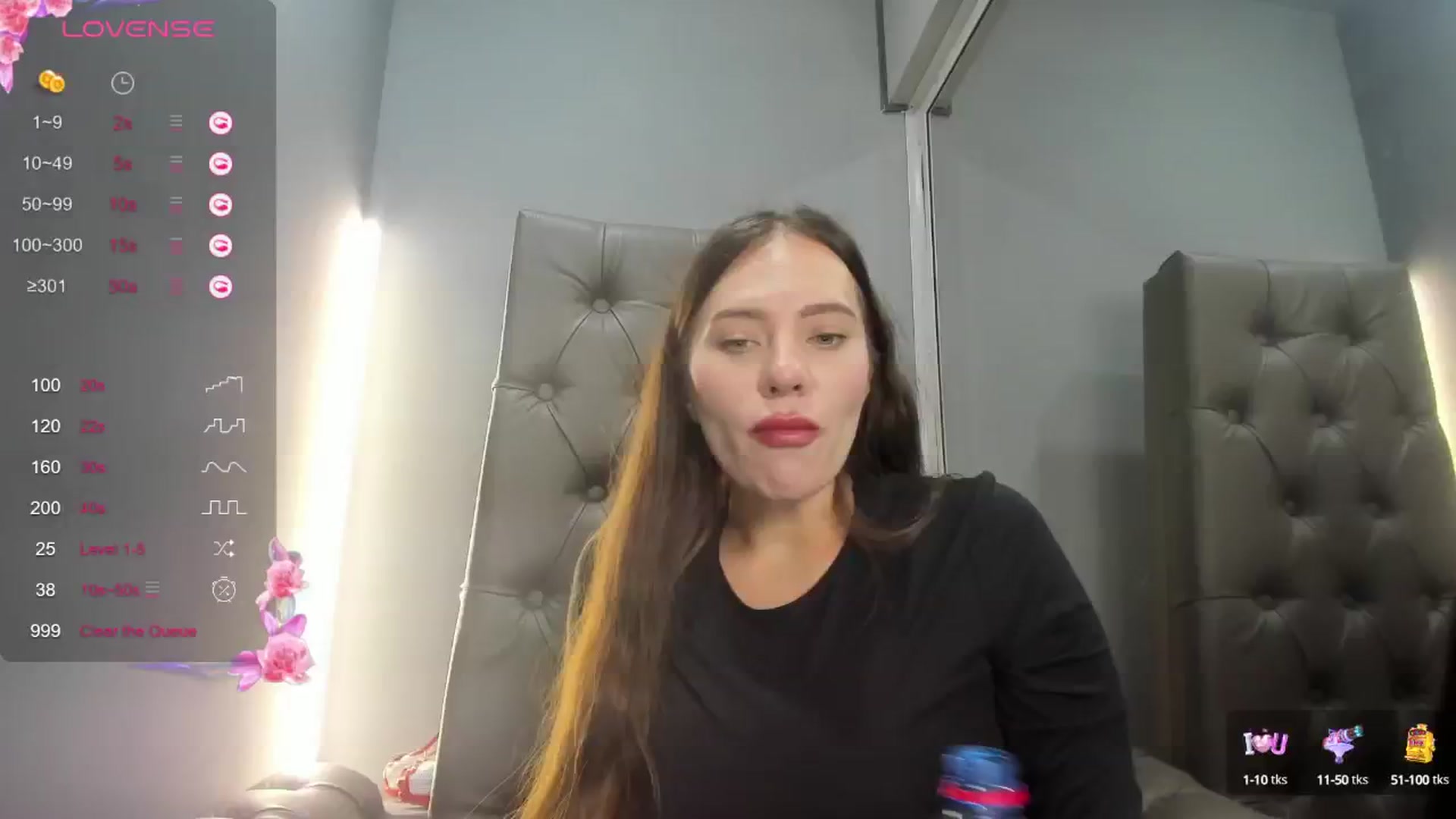 Gallery image thumbnail from Nicole_Kramm's myfreecams stream on, 09/06/2024, 11:21 image 1 of 20