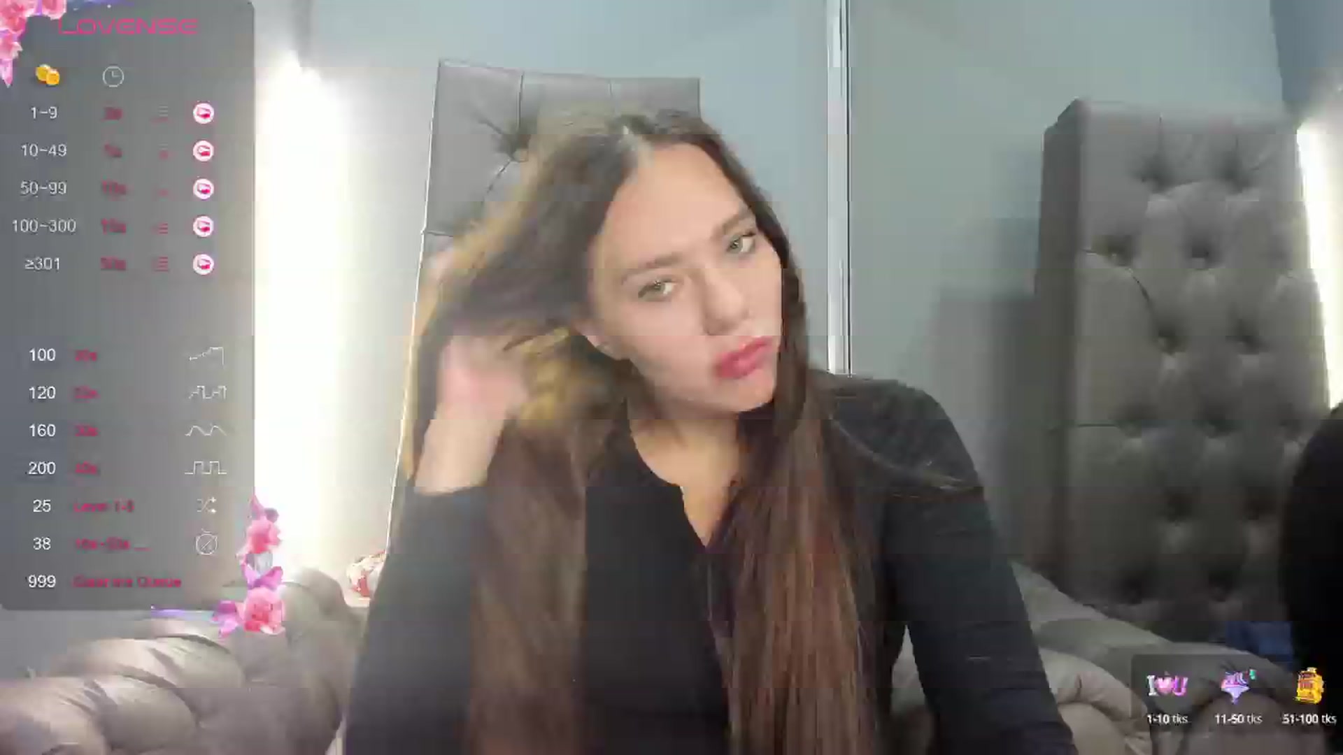 Gallery image thumbnail from Nicole_Kramm's myfreecams stream on, 09/08/2024, 09:42 image 9 of 20