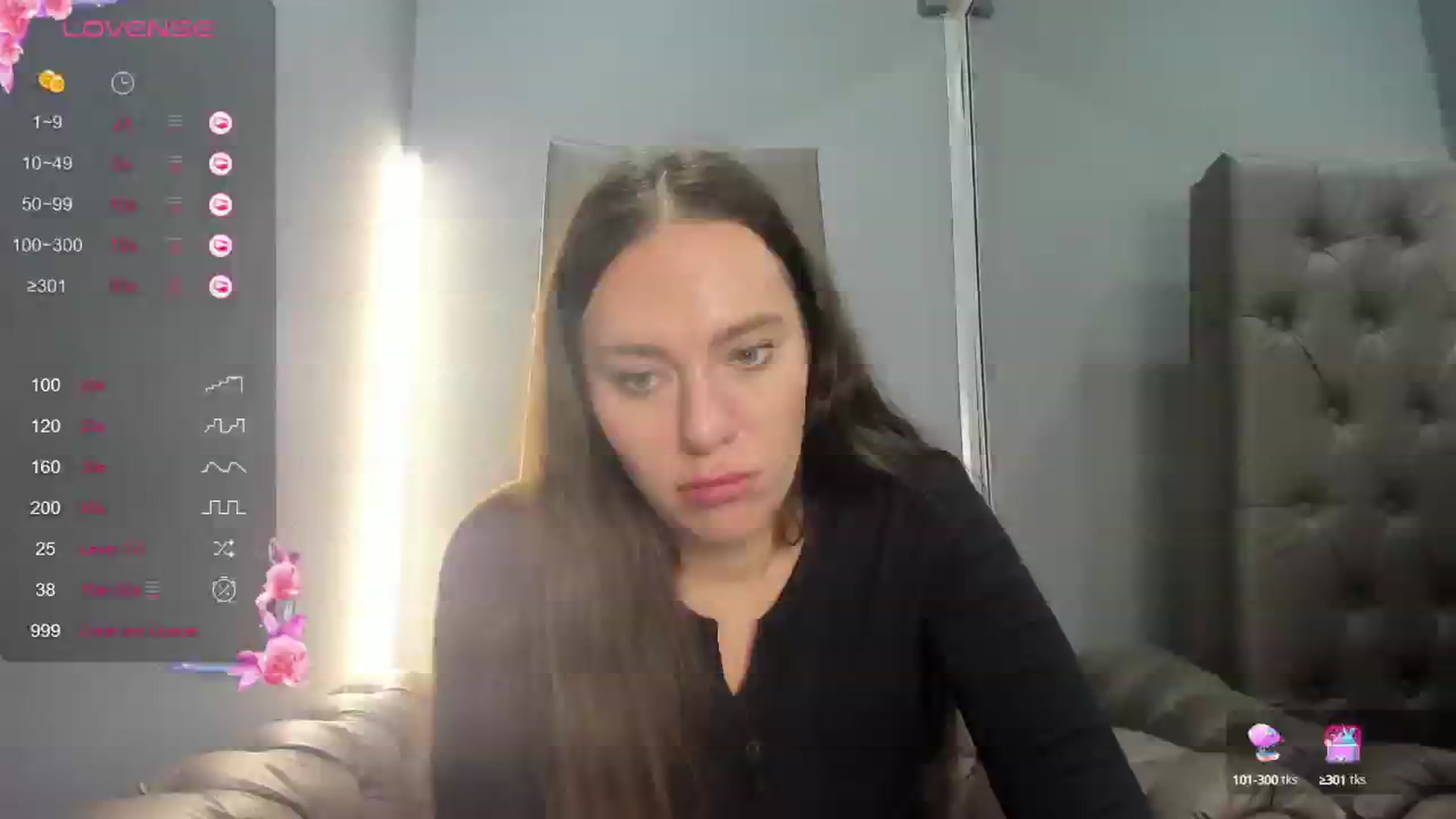 Gallery image thumbnail from Nicole_Kramm's myfreecams stream on, 09/08/2024, 13:34 image 4 of 20