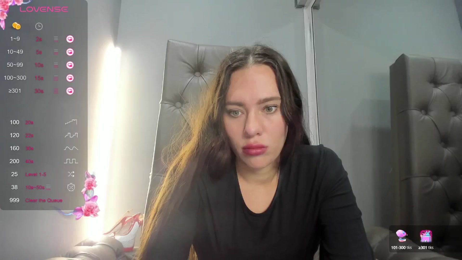 Gallery image thumbnail from Nicole_Kramm's myfreecams stream on, 09/09/2024, 08:50 image 12 of 20
