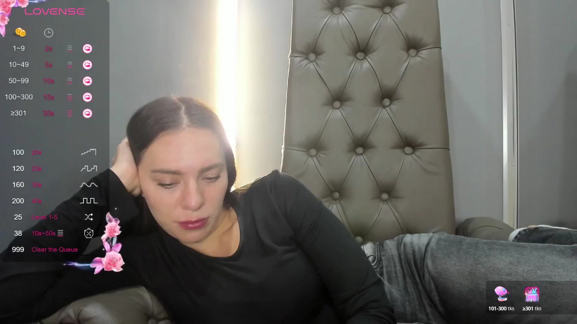 Gallery image thumbnail from Nicole_Kramm's myfreecams stream on, 09/09/2024, 11:14 image 6 of 20
