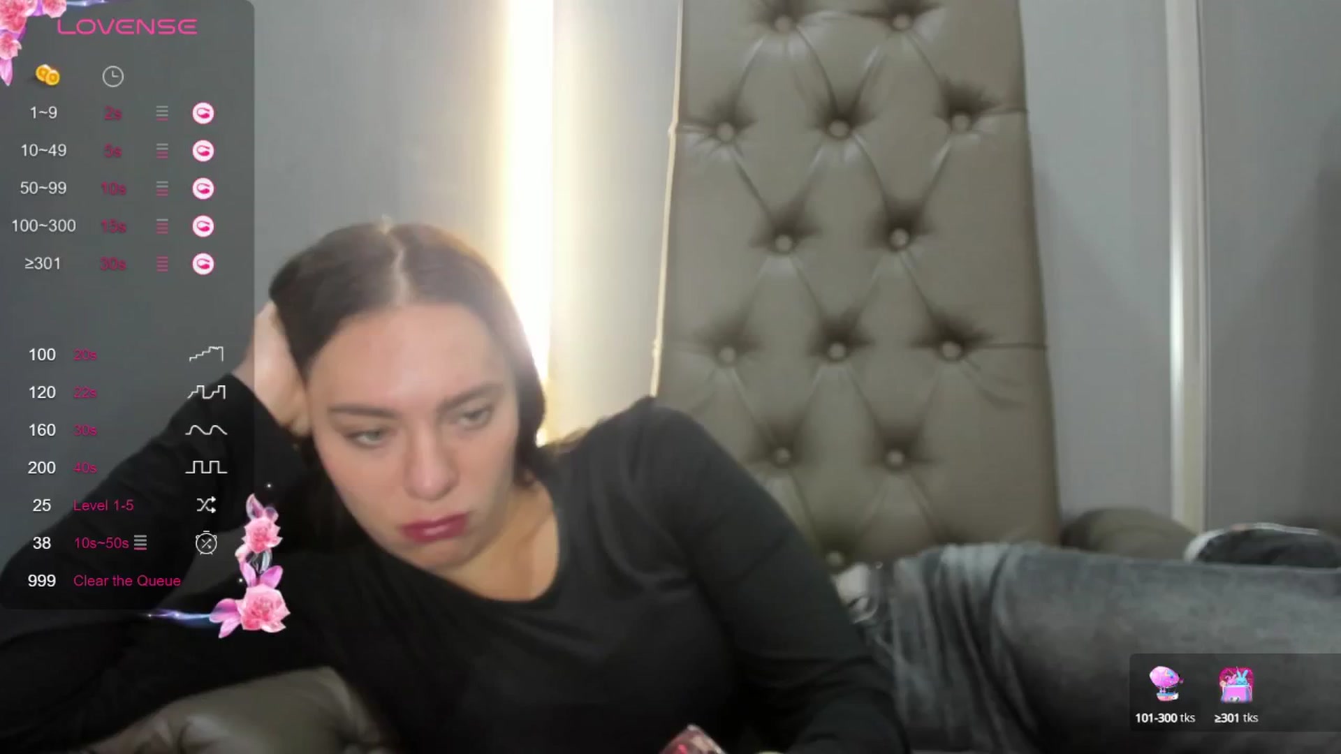 Gallery image thumbnail from Nicole_Kramm's myfreecams stream on, 09/09/2024, 11:14 image 4 of 20