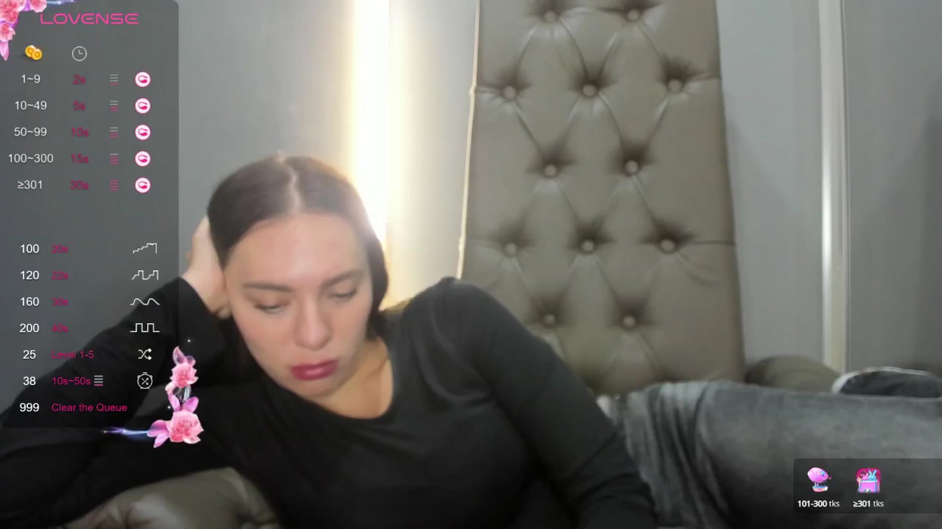 Gallery image thumbnail from Nicole_Kramm's myfreecams stream on, 09/09/2024, 11:14 image 3 of 20