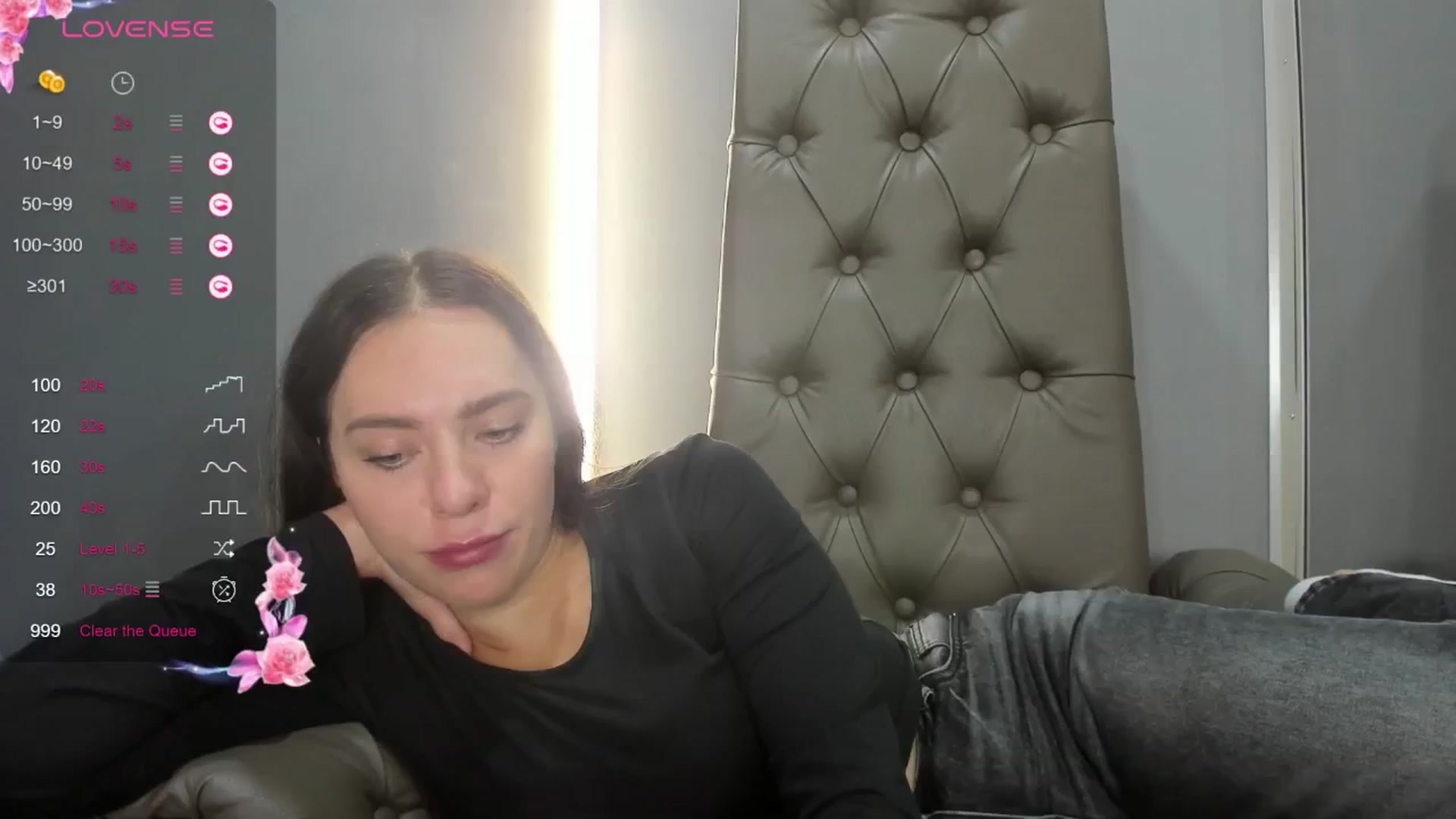 Gallery image thumbnail from Nicole_Kramm's myfreecams stream on, 09/09/2024, 11:14 image 9 of 20
