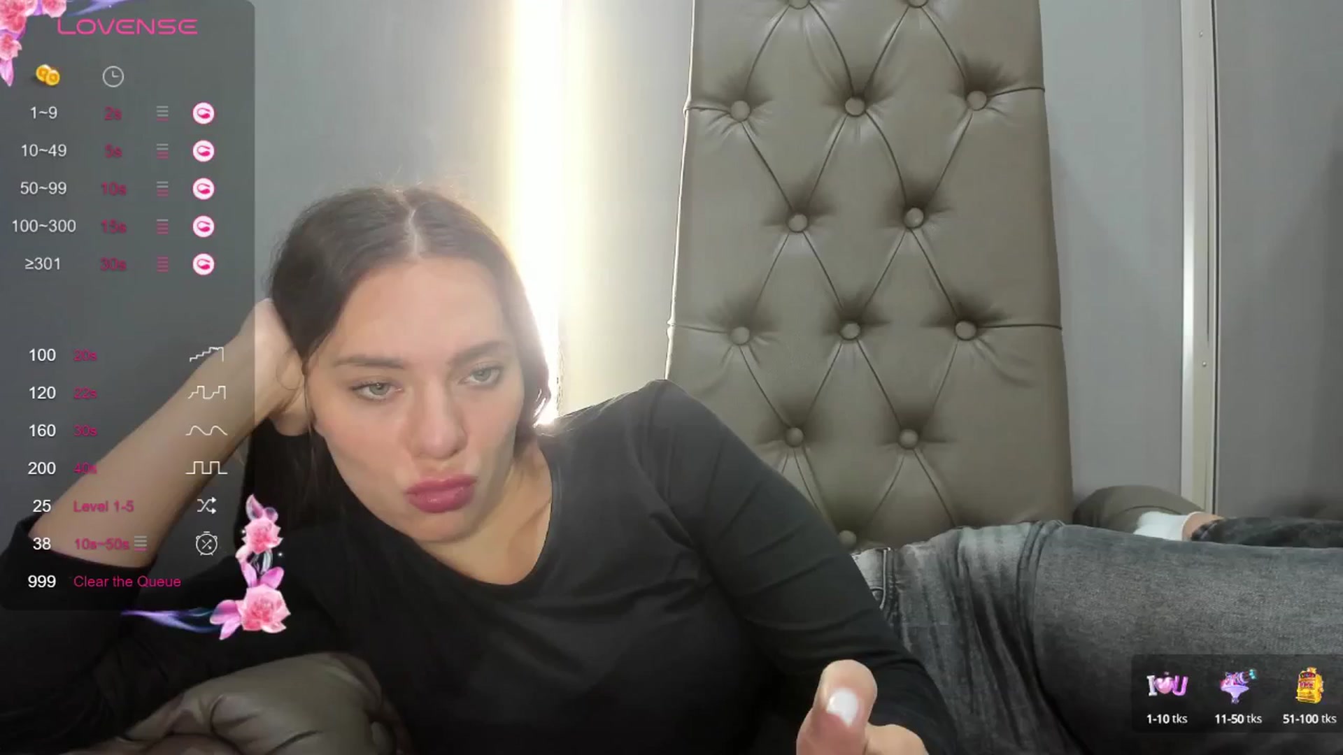 Gallery image thumbnail from Nicole_Kramm's myfreecams stream on, 09/09/2024, 12:46 image 20 of 20