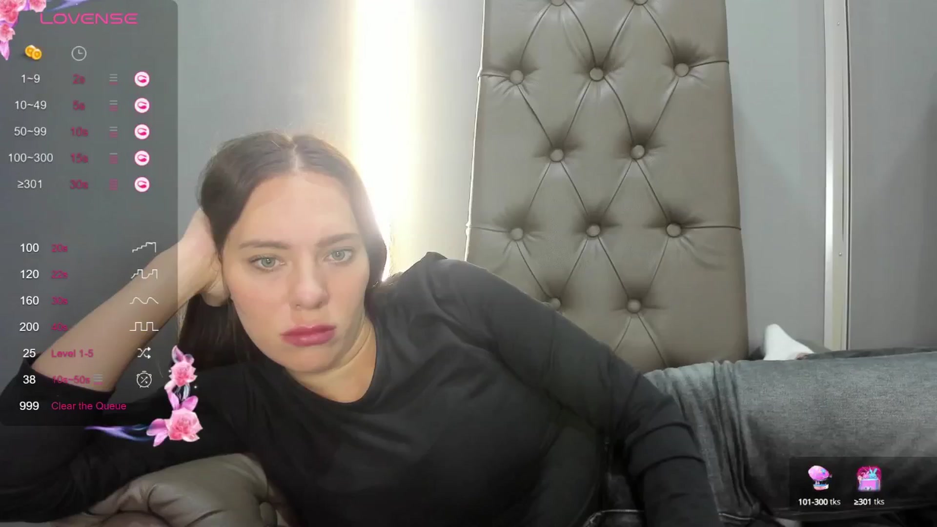 Gallery image thumbnail from Nicole_Kramm's myfreecams stream on, 09/09/2024, 12:46 image 12 of 20