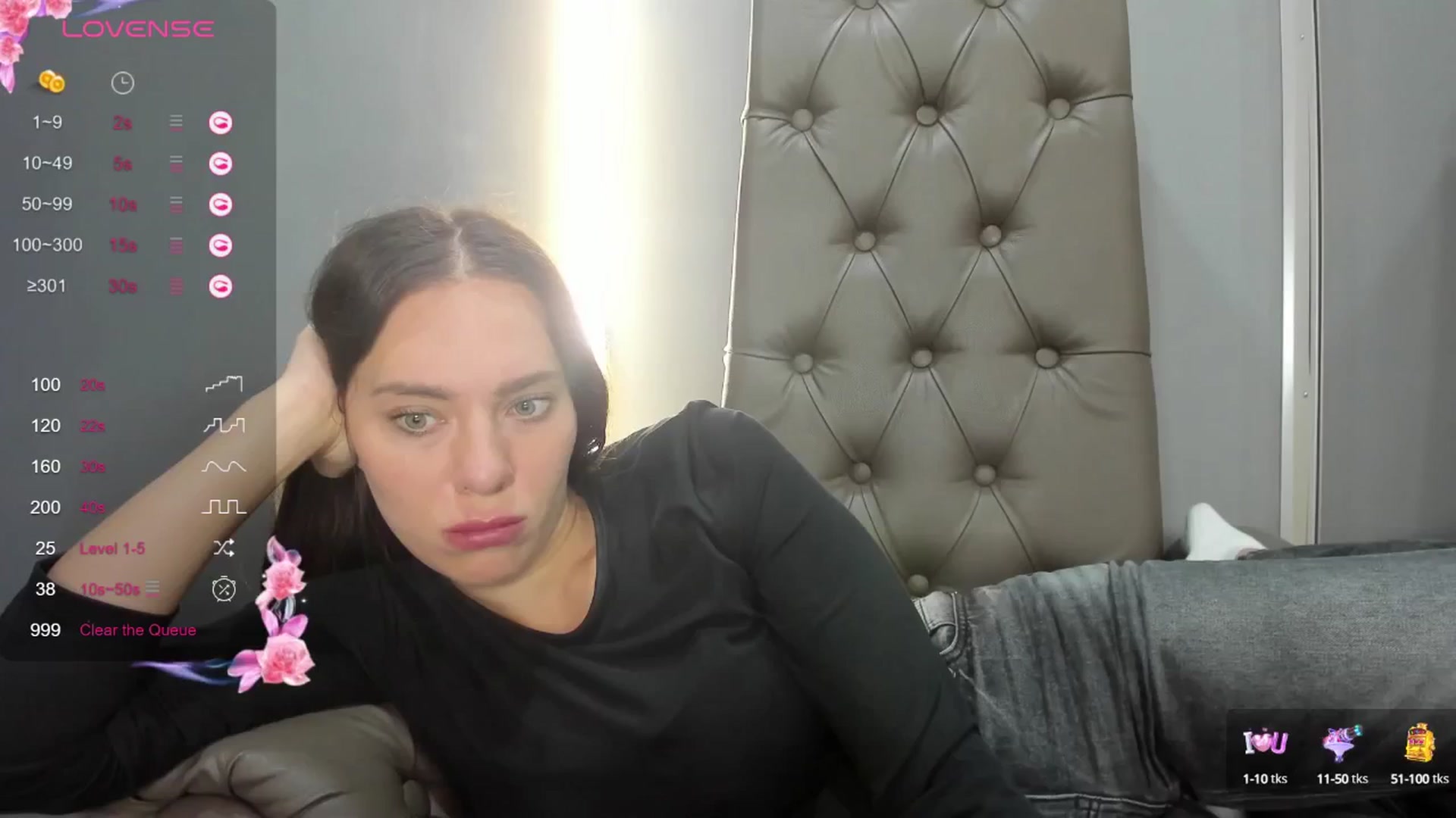 Gallery image thumbnail from Nicole_Kramm's myfreecams stream on, 09/09/2024, 12:46 image 14 of 20