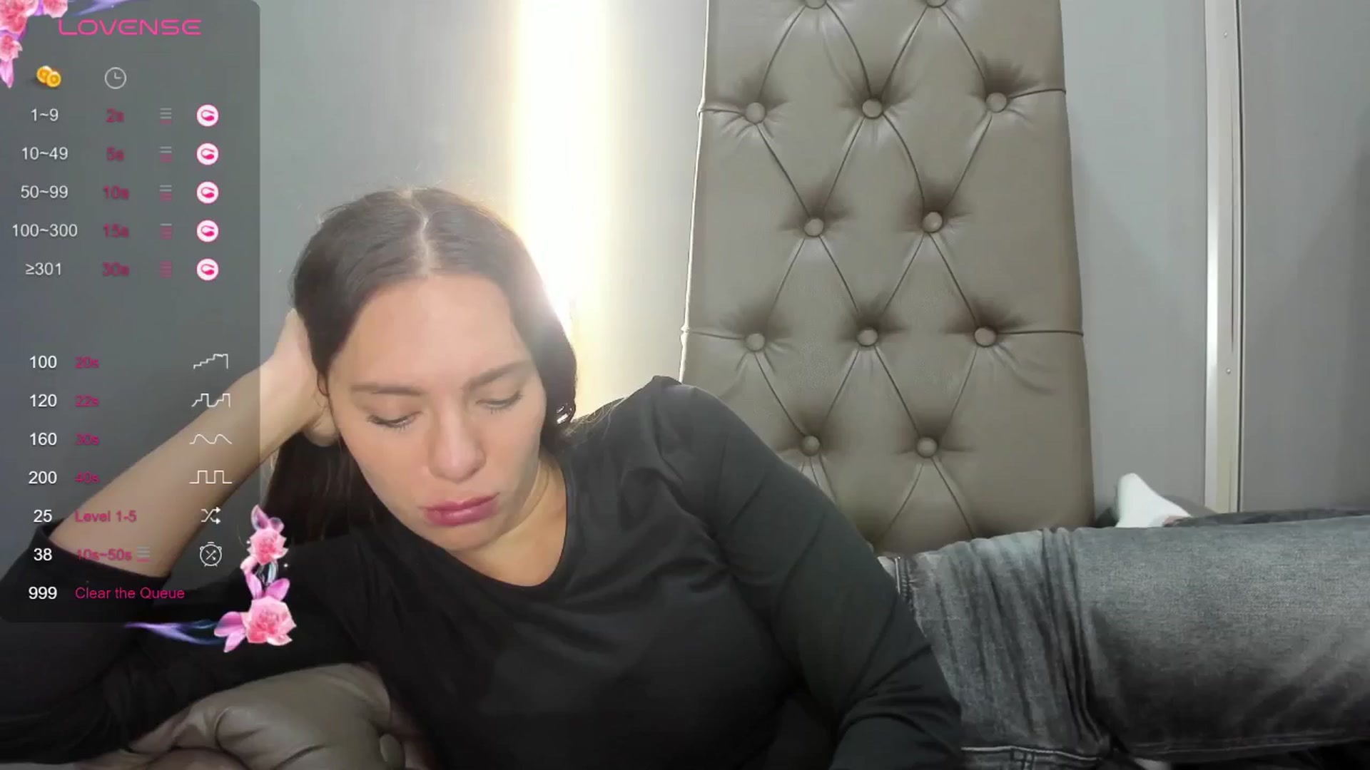Gallery image thumbnail from Nicole_Kramm's myfreecams stream on, 09/09/2024, 12:46 image 13 of 20
