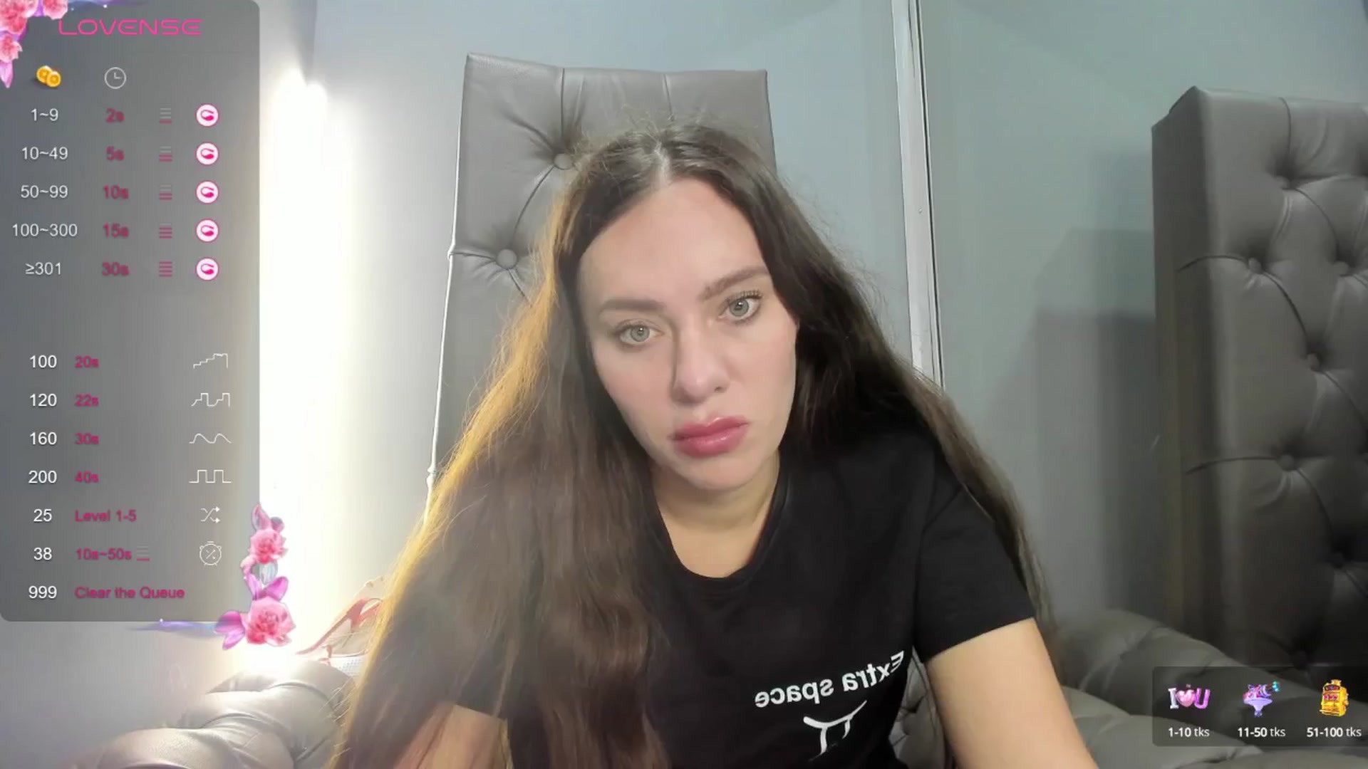 Gallery image thumbnail from Nicole_Kramm's myfreecams stream on, 09/10/2024, 09:14 image 19 of 20