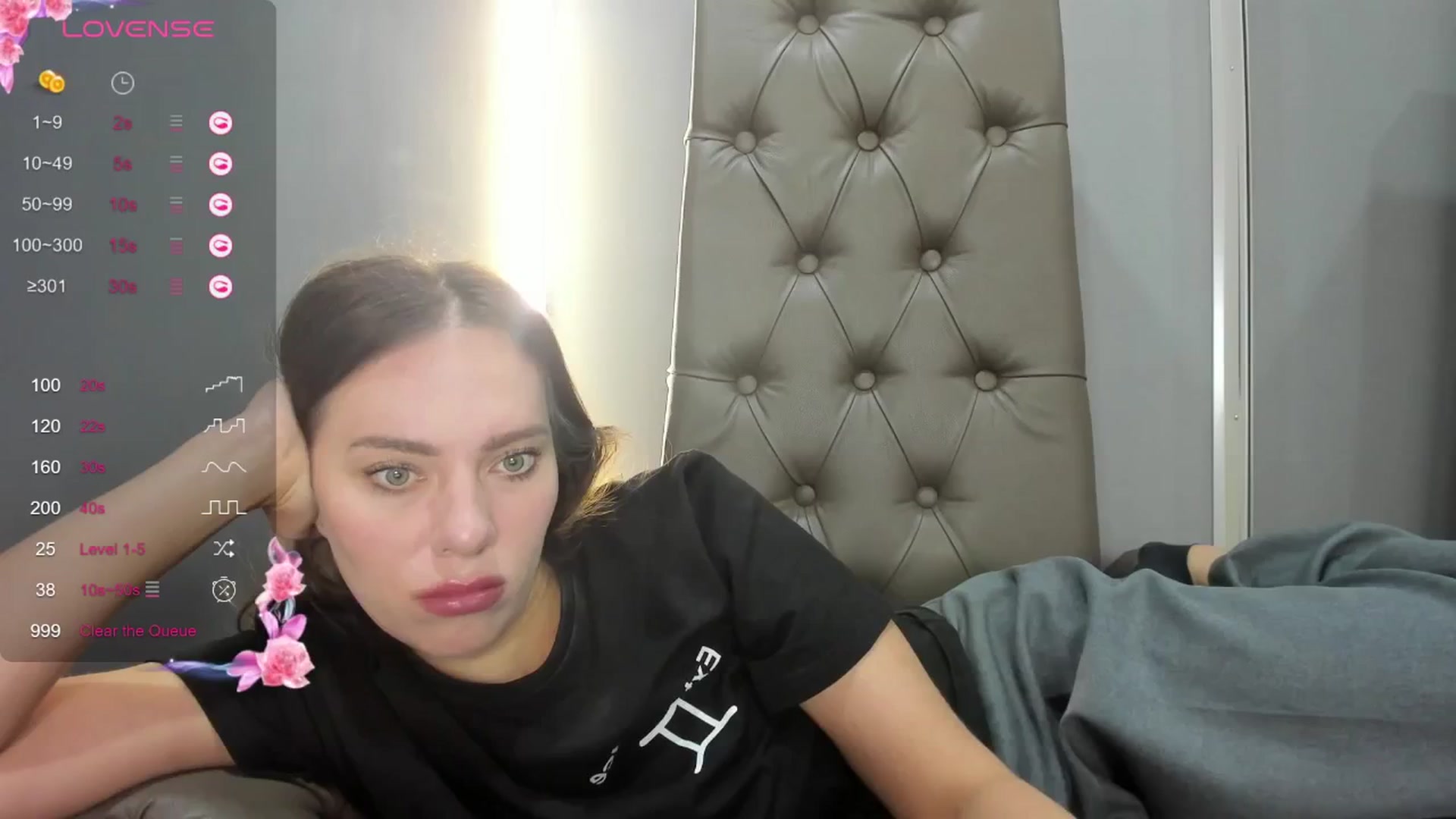 Gallery image thumbnail from Nicole_Kramm's myfreecams stream on, 09/10/2024, 09:14 image 8 of 20