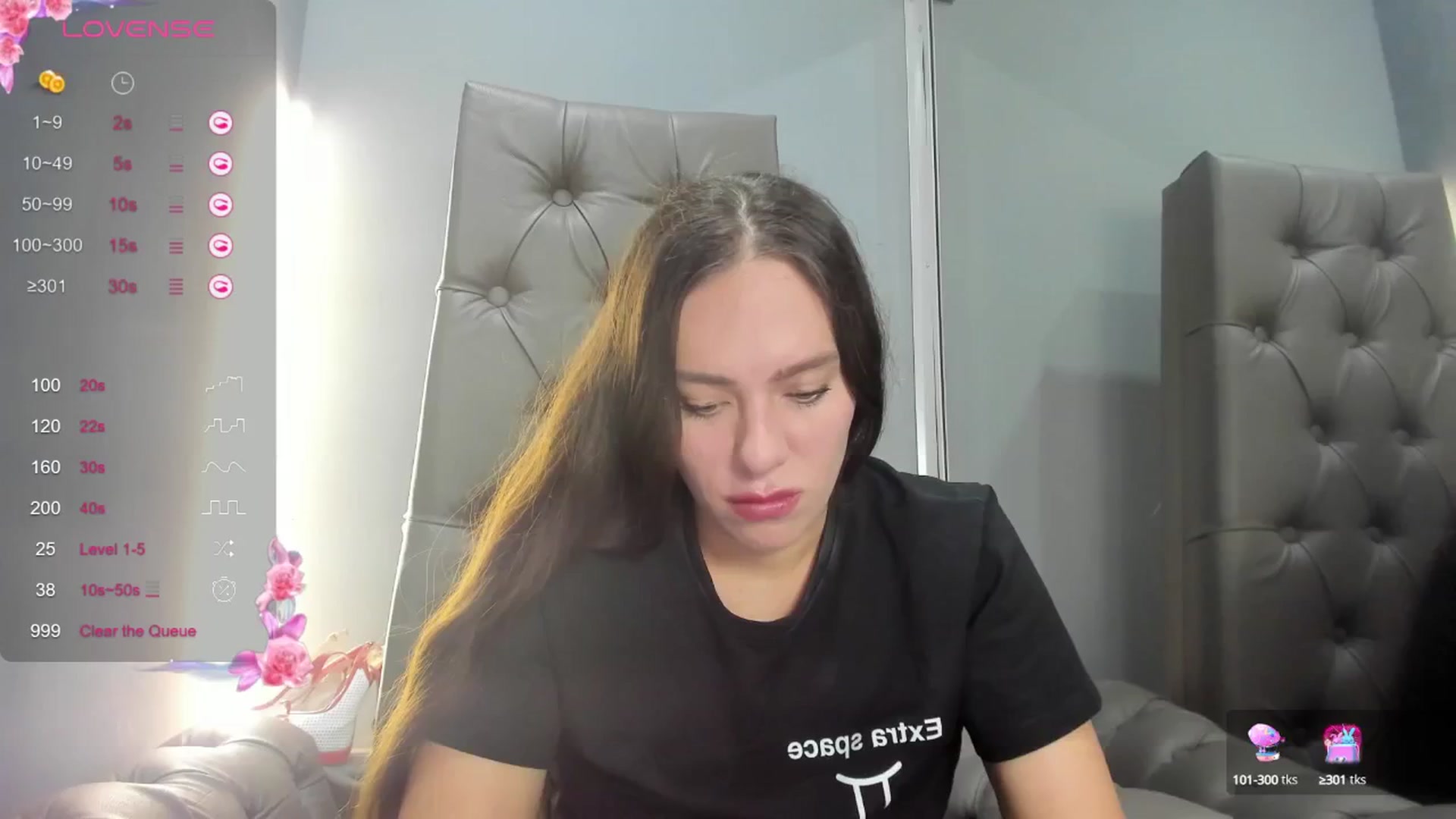 Gallery image thumbnail from Nicole_Kramm's myfreecams stream on, 09/10/2024, 09:14 image 1 of 20