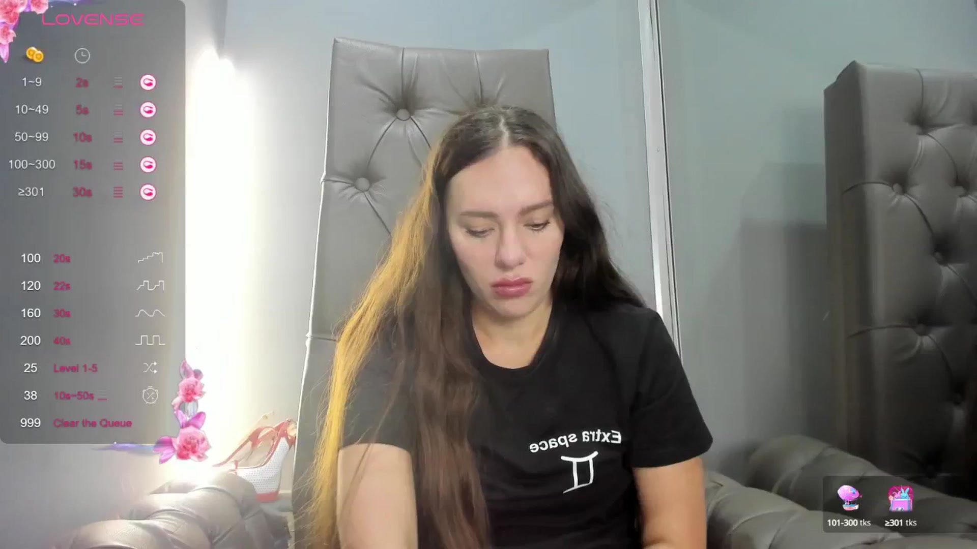 Gallery image thumbnail from Nicole_Kramm's myfreecams stream on, 09/10/2024, 09:14 image 17 of 20