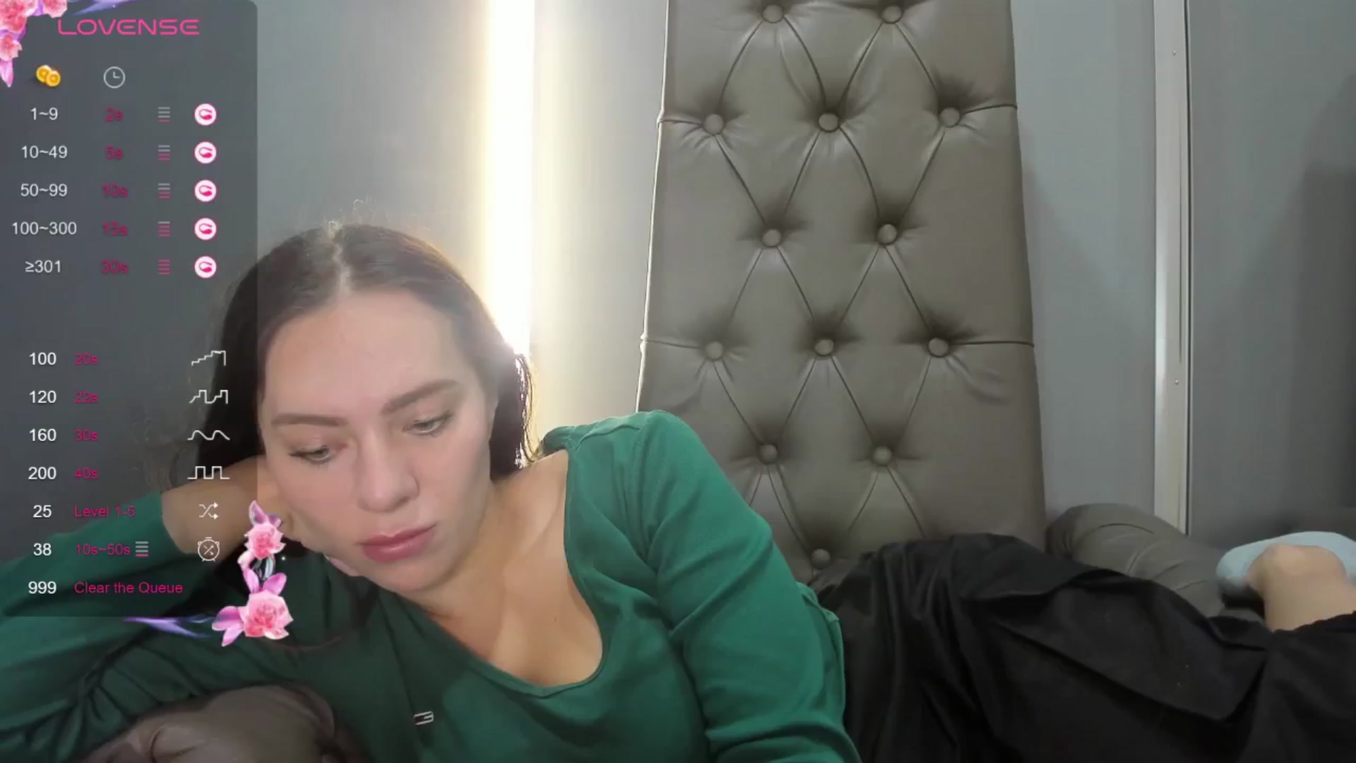 Gallery image thumbnail from Nicole_Kramm's myfreecams stream on, 09/11/2024, 09:39 image 9 of 20