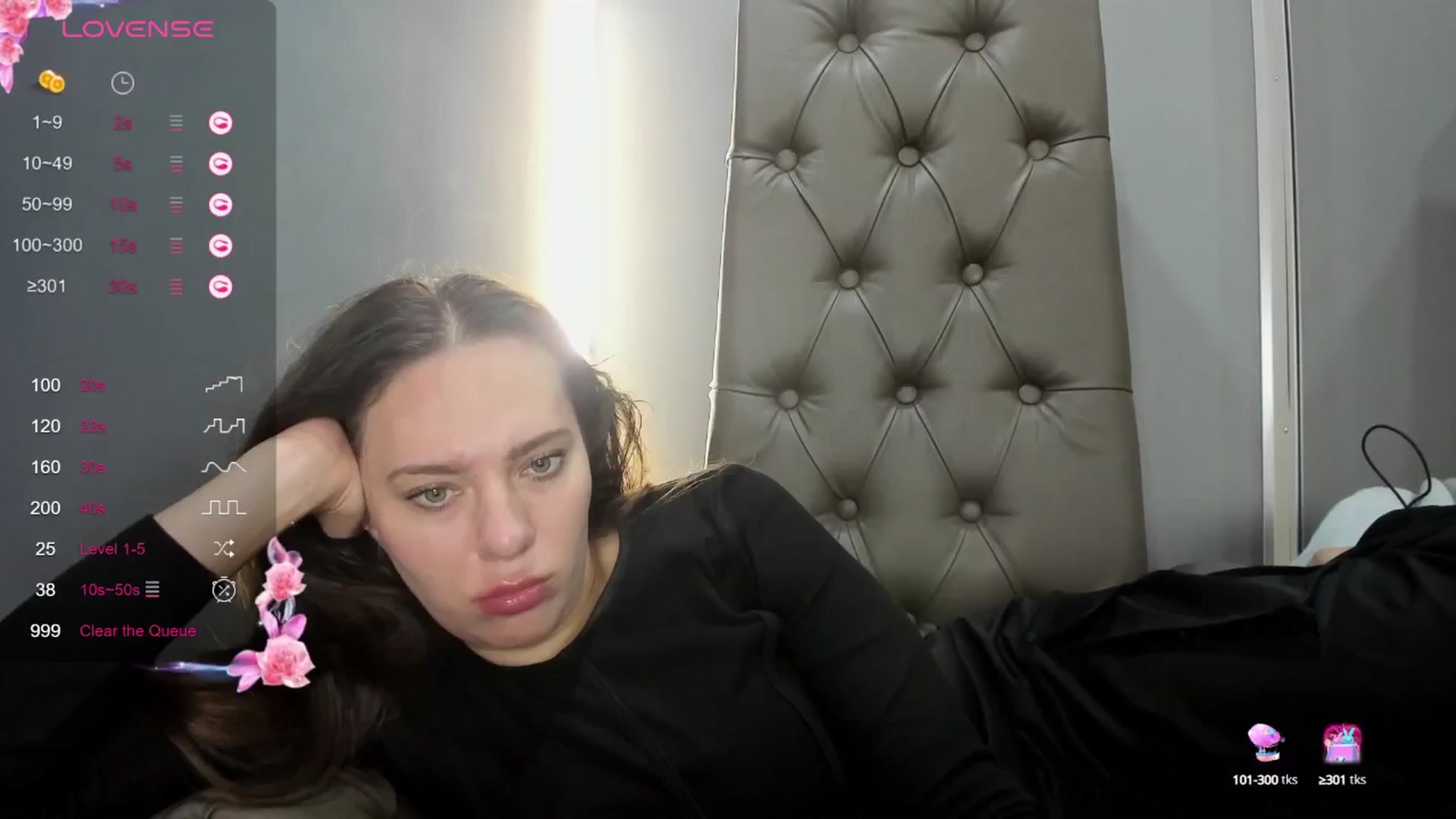 Gallery image thumbnail from Nicole_Kramm's myfreecams stream on, 09/14/2024, 09:58 image 17 of 20