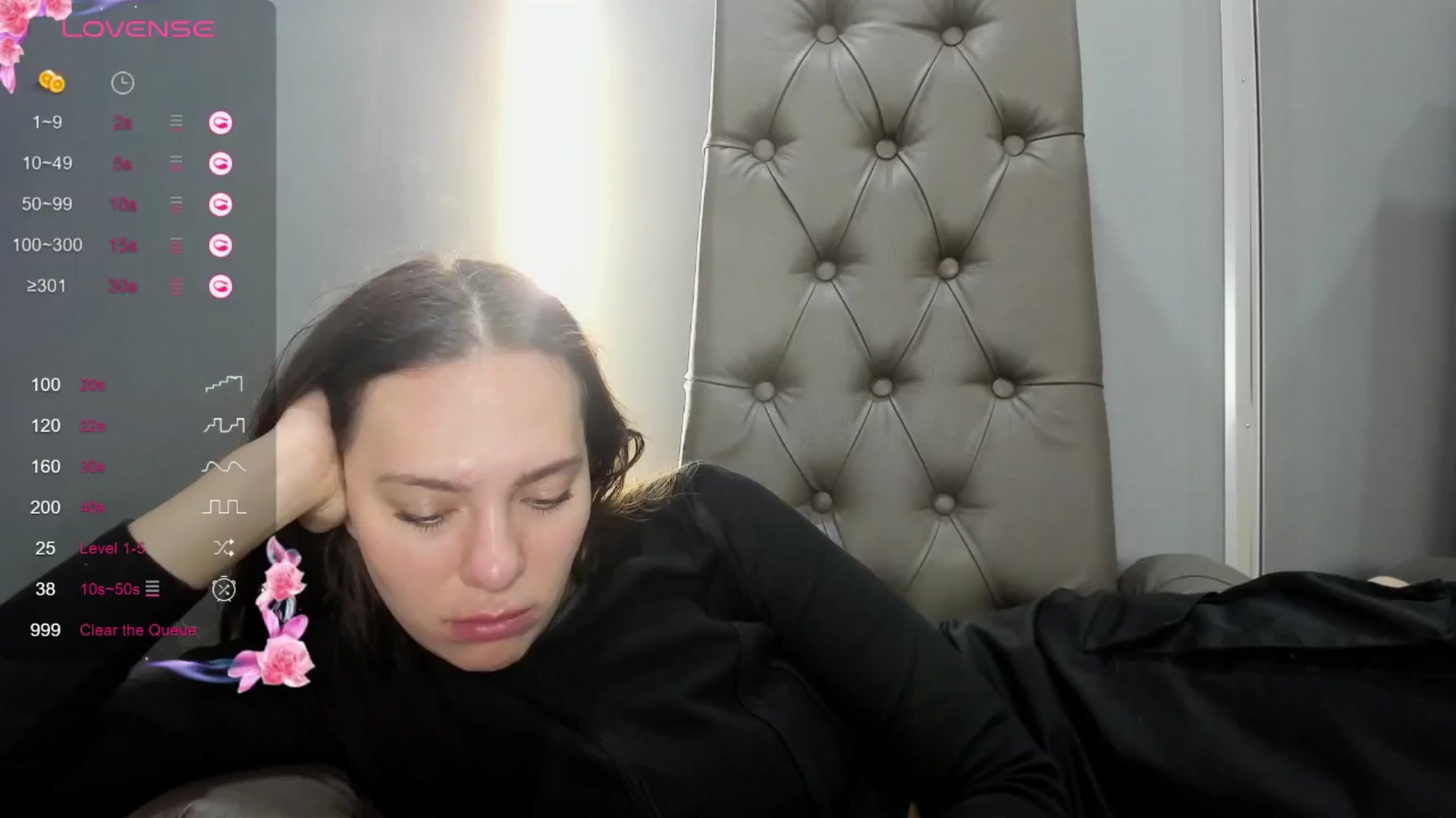 Gallery image thumbnail from Nicole_Kramm's myfreecams stream on, 09/14/2024, 13:03 image 9 of 20