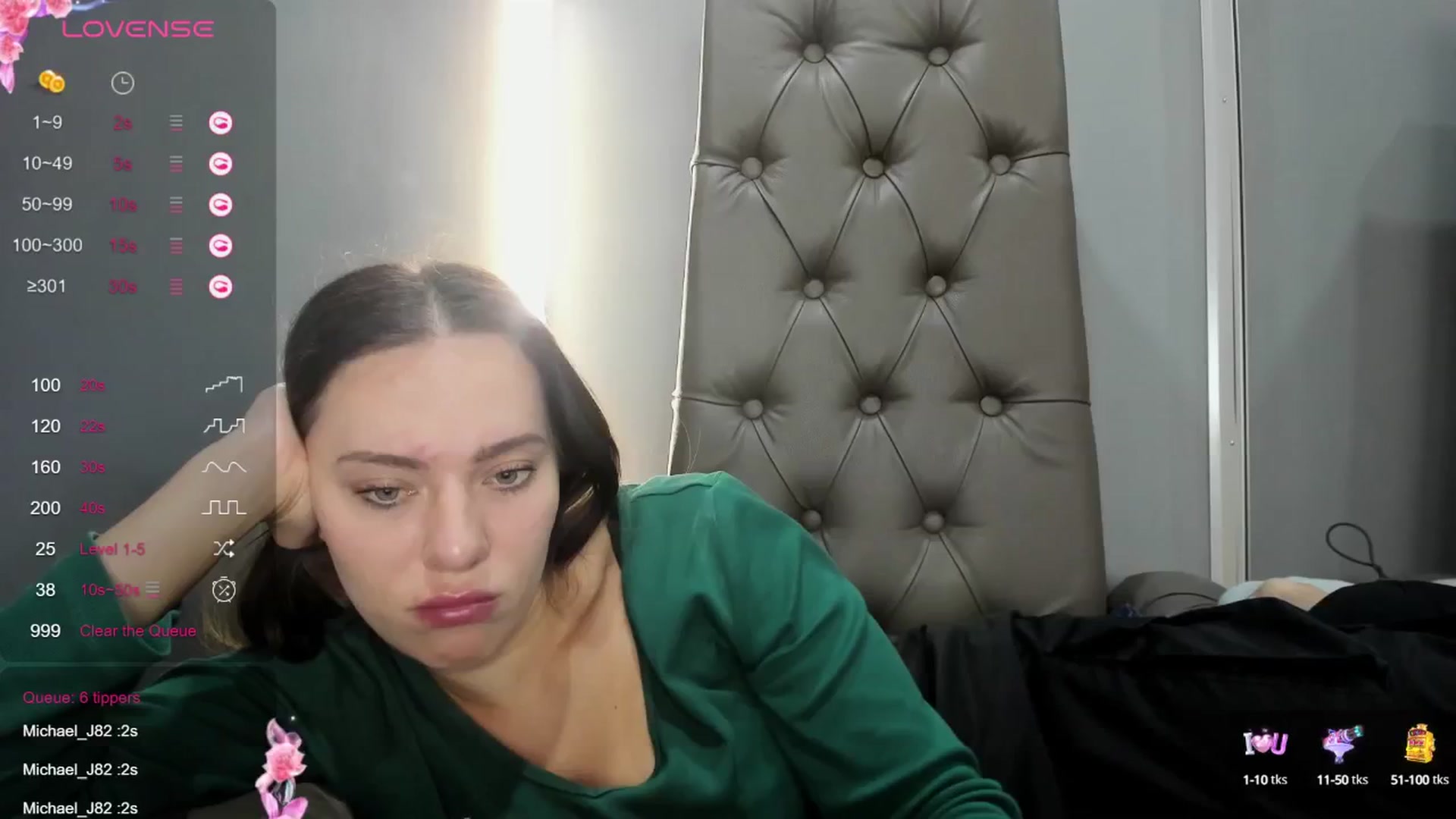 Gallery image thumbnail from Nicole_Kramm's myfreecams stream on, 09/15/2024, 13:50 image 5 of 20